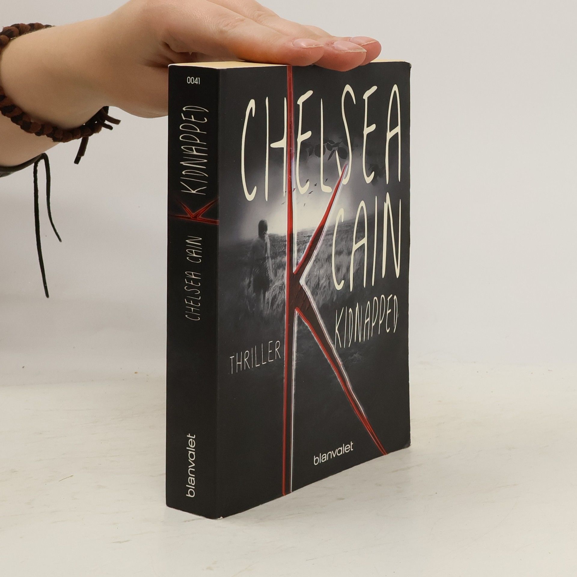 Chelsea Cain K - kidnapped