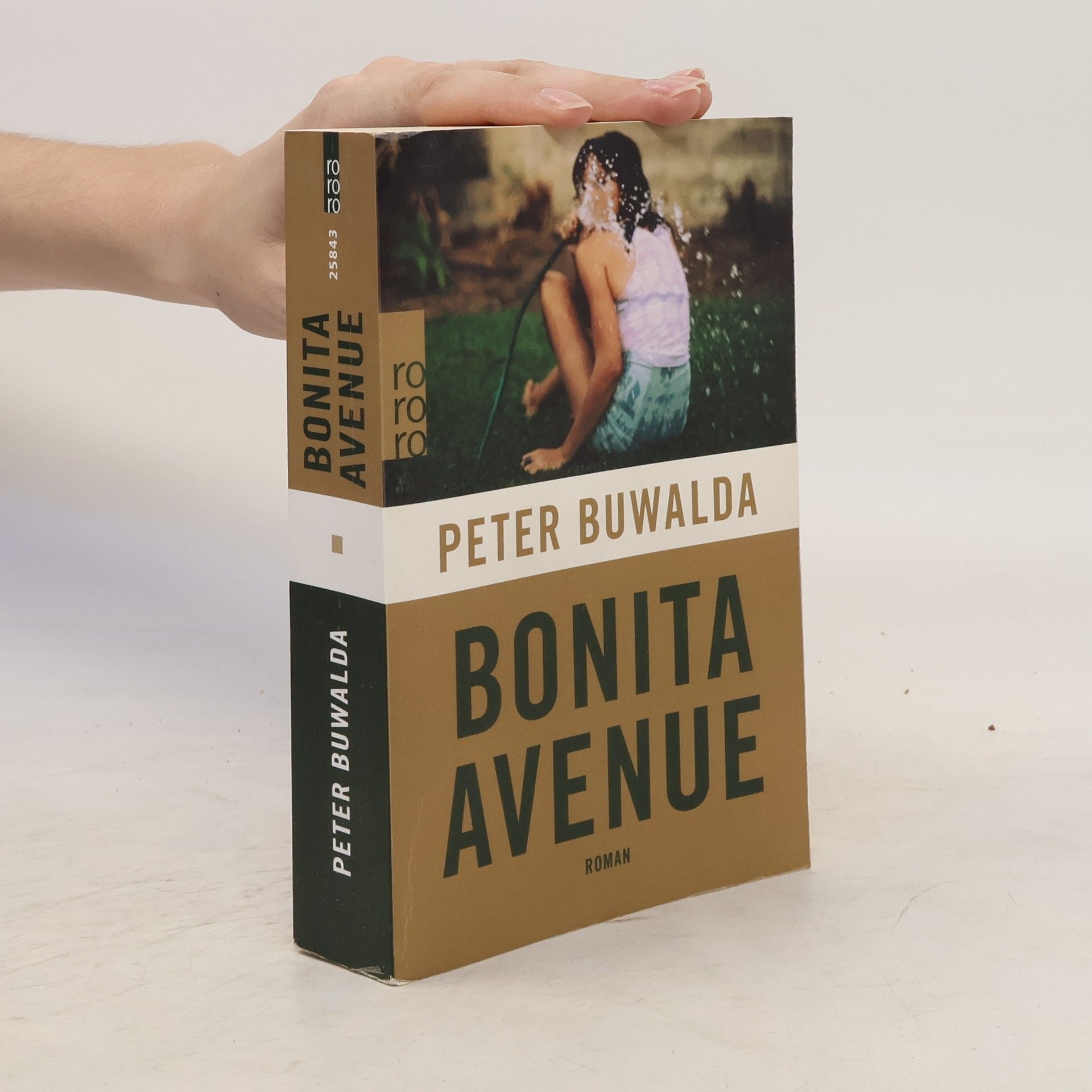 Peter Buwalda Bonita Avenue