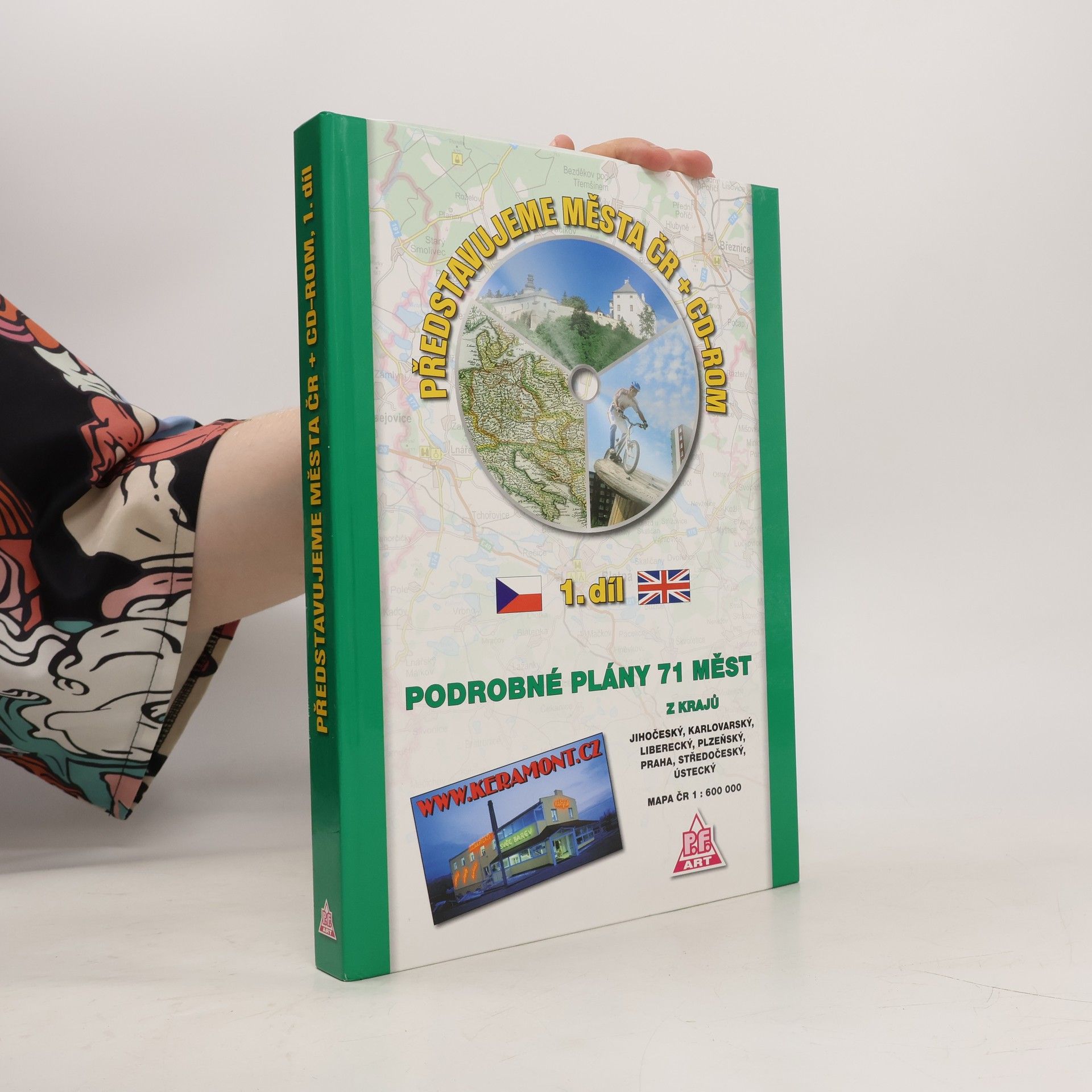 Kolektiv autorů Představujeme města ČR + CD-ROM : Podrobné plány 71 měst Podrobné plány 71 měst