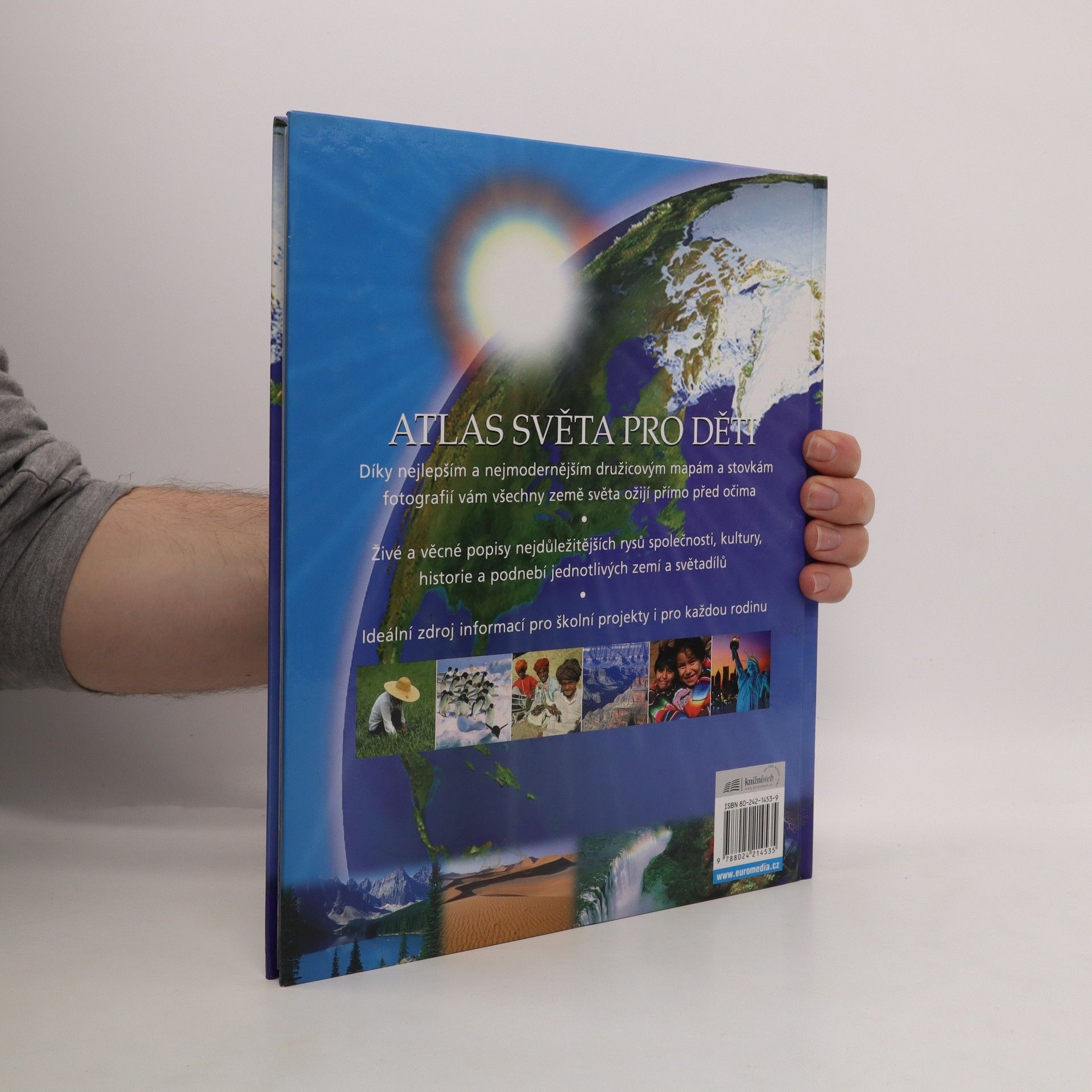 Simon Adams Atlas světa pro děti