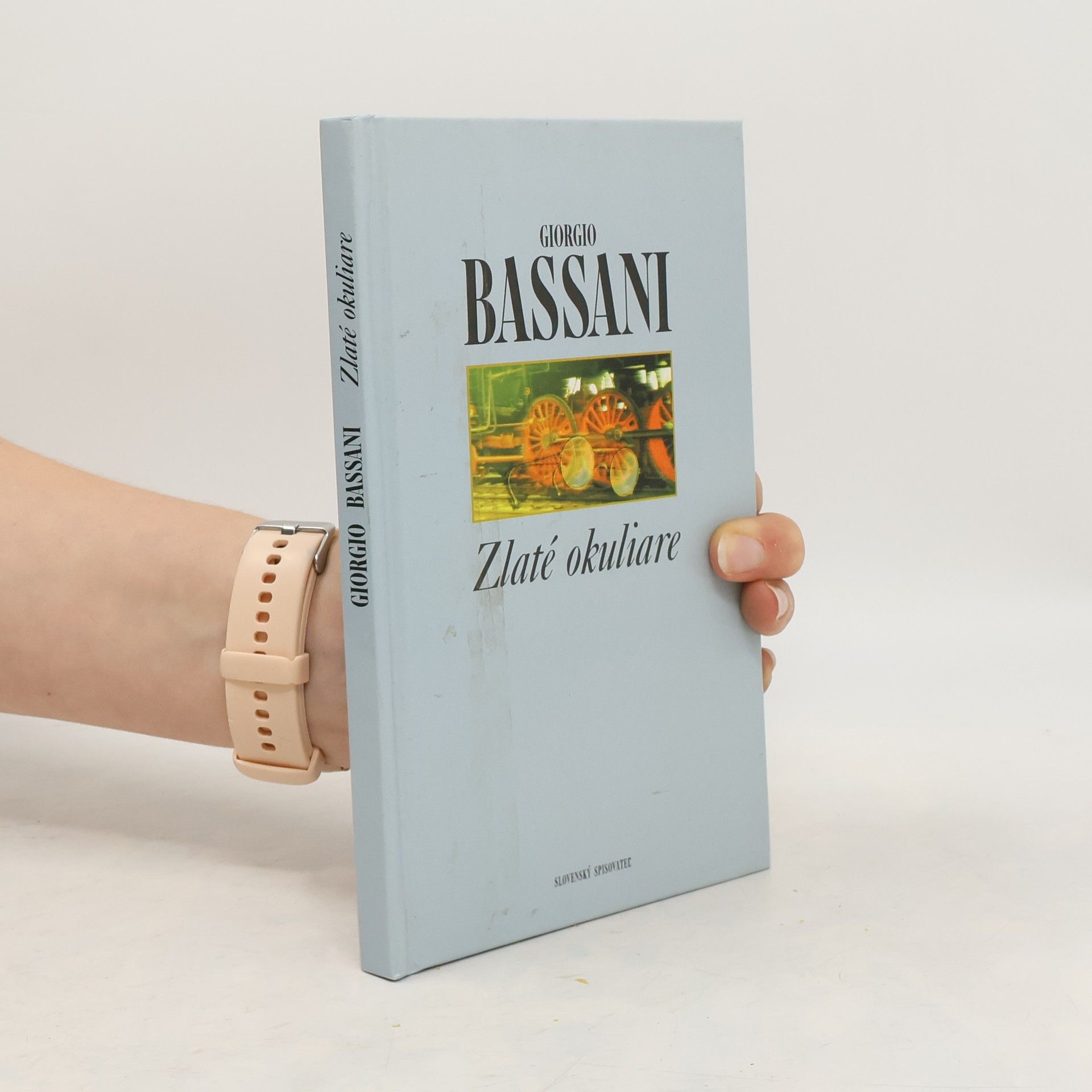Giorgio Bassani Zlaté okuliare
