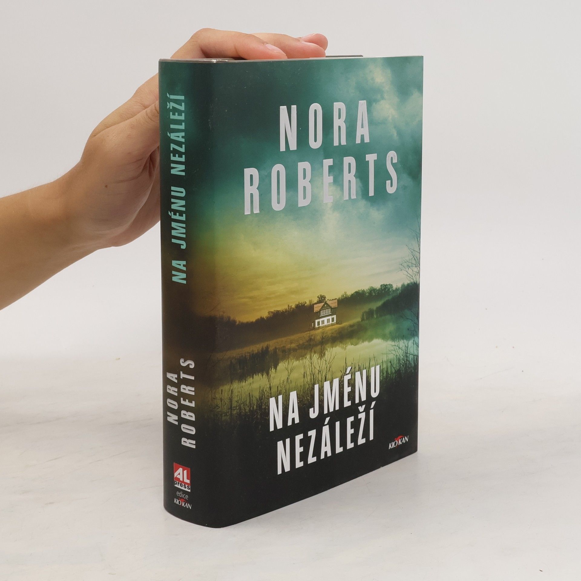 Nora Roberts Na jménu nezáleží