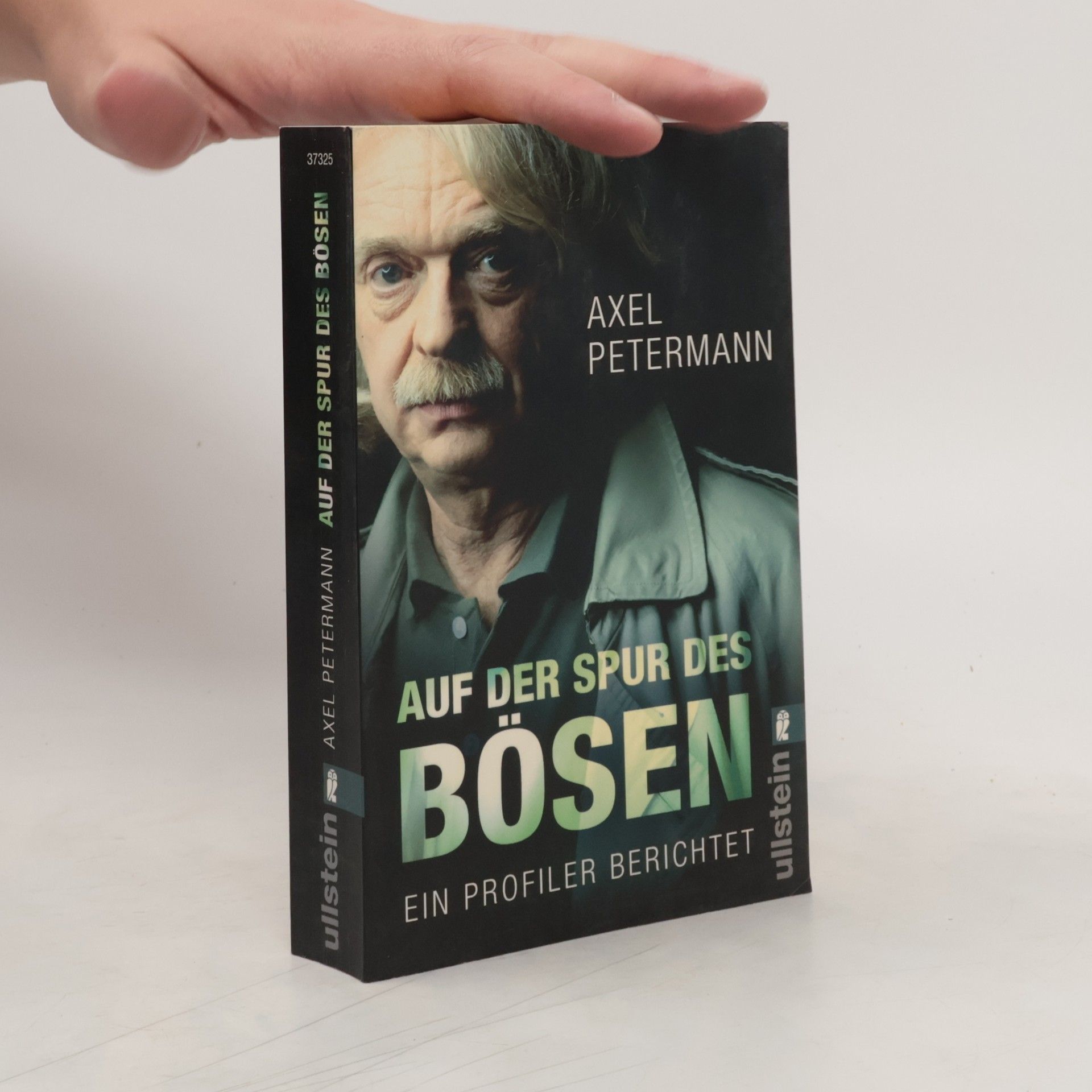 Axel Petermann Auf der Spur des Bösen