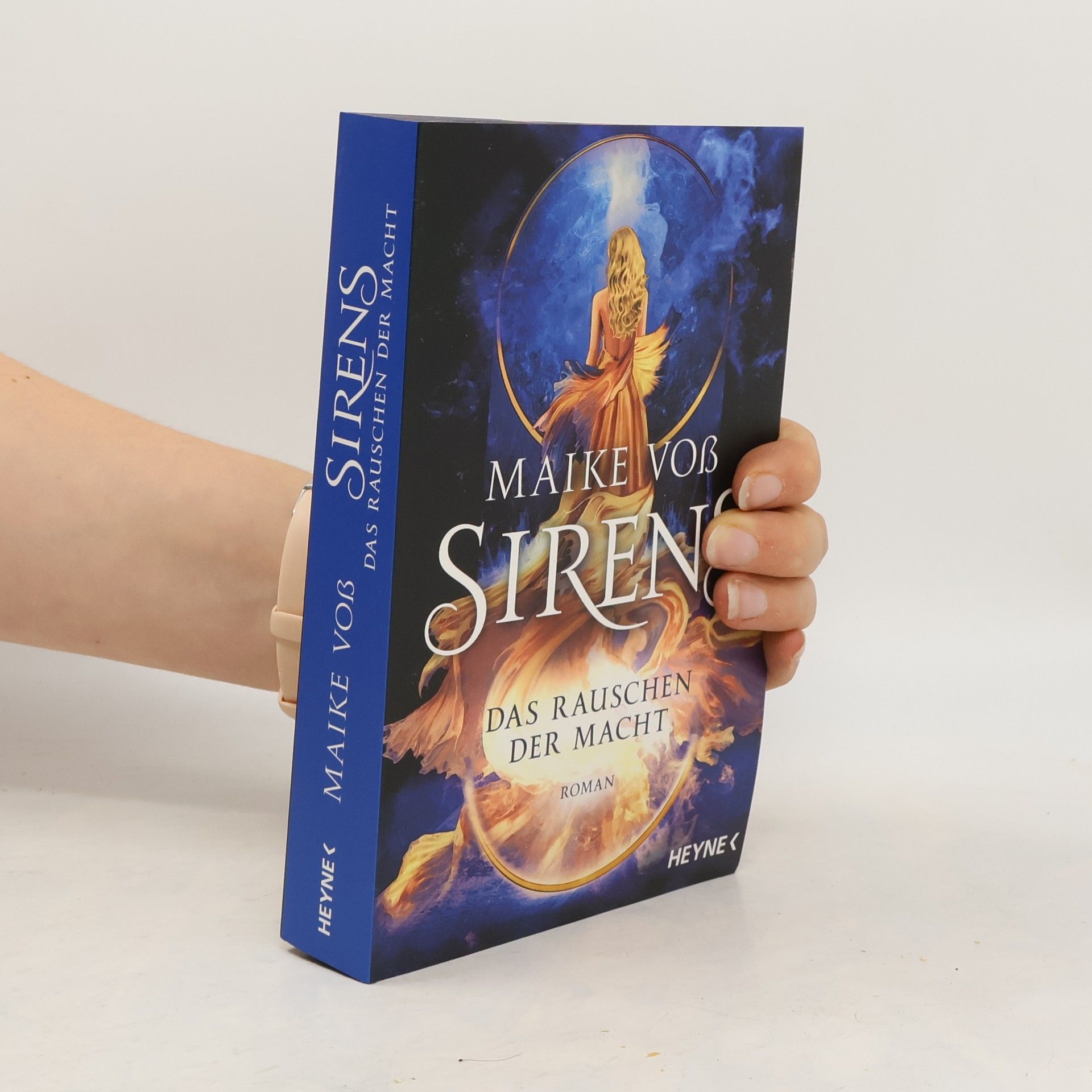 Maike Voß Sirens – Das Rauschen der Macht. Mit farbig gestaltetem Buchschnitt – nur in limitierter Erstauflage der gedruckten Ausgabe - Roman