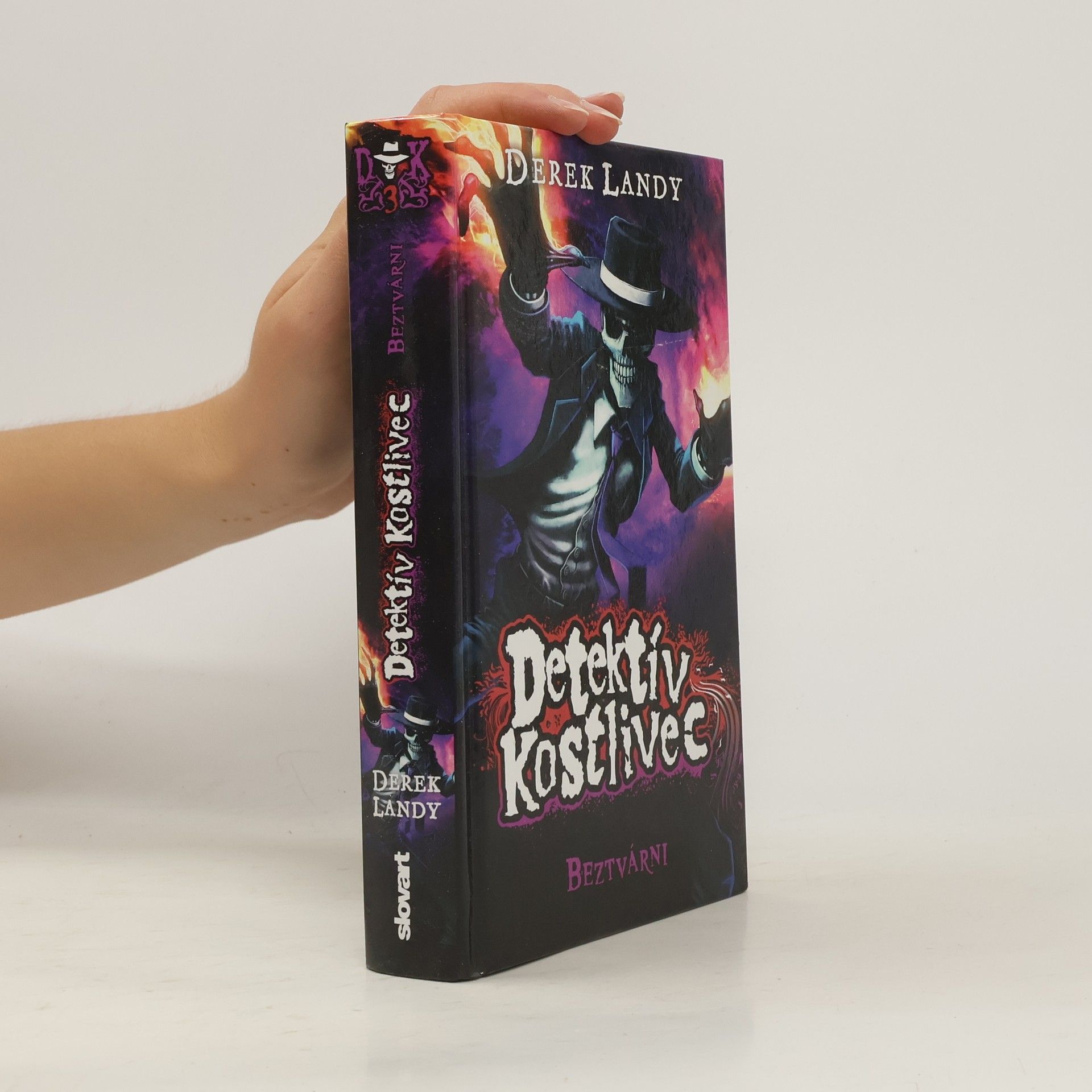 Derek Landy Beztvárni