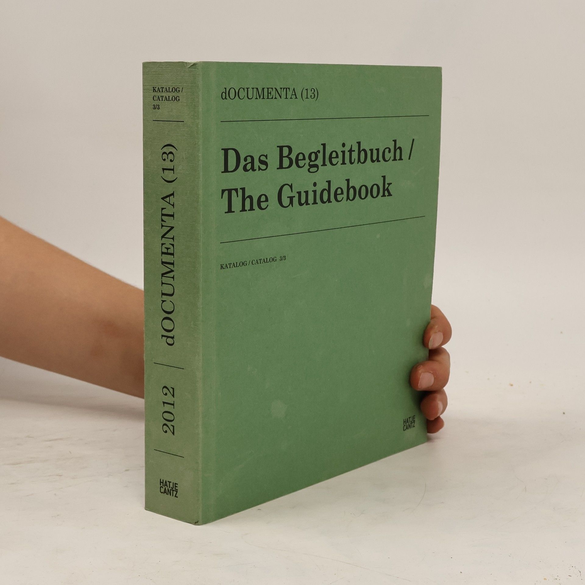 Eva Scharrer Das Begleitbuch. The Guidebook