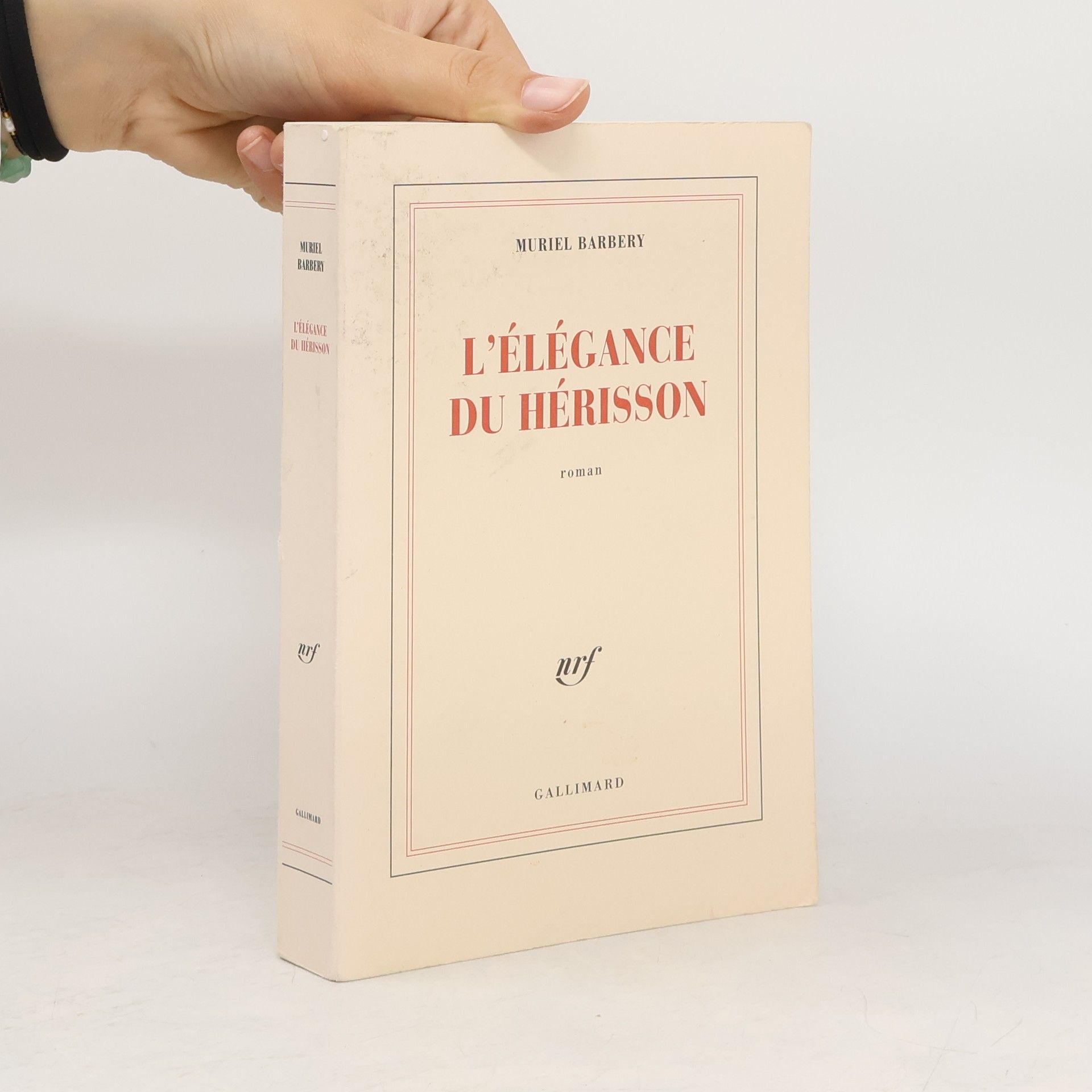 Muriel Barbery L'élégance du hérisson : roman