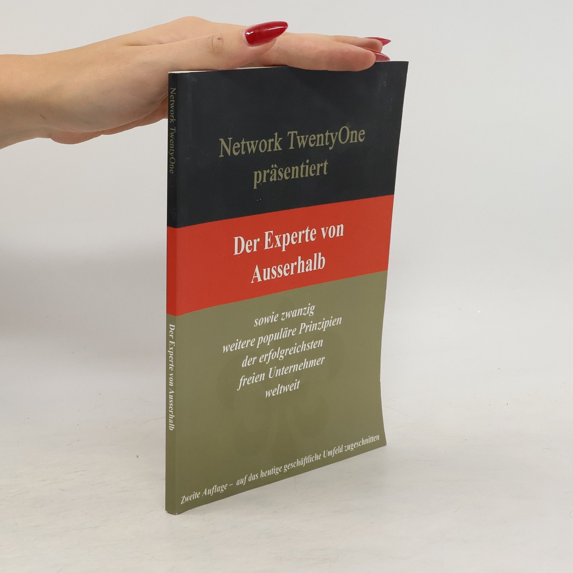 Various authors Network TwentyOne präsentiert. Der Experte von Ausserhalb
