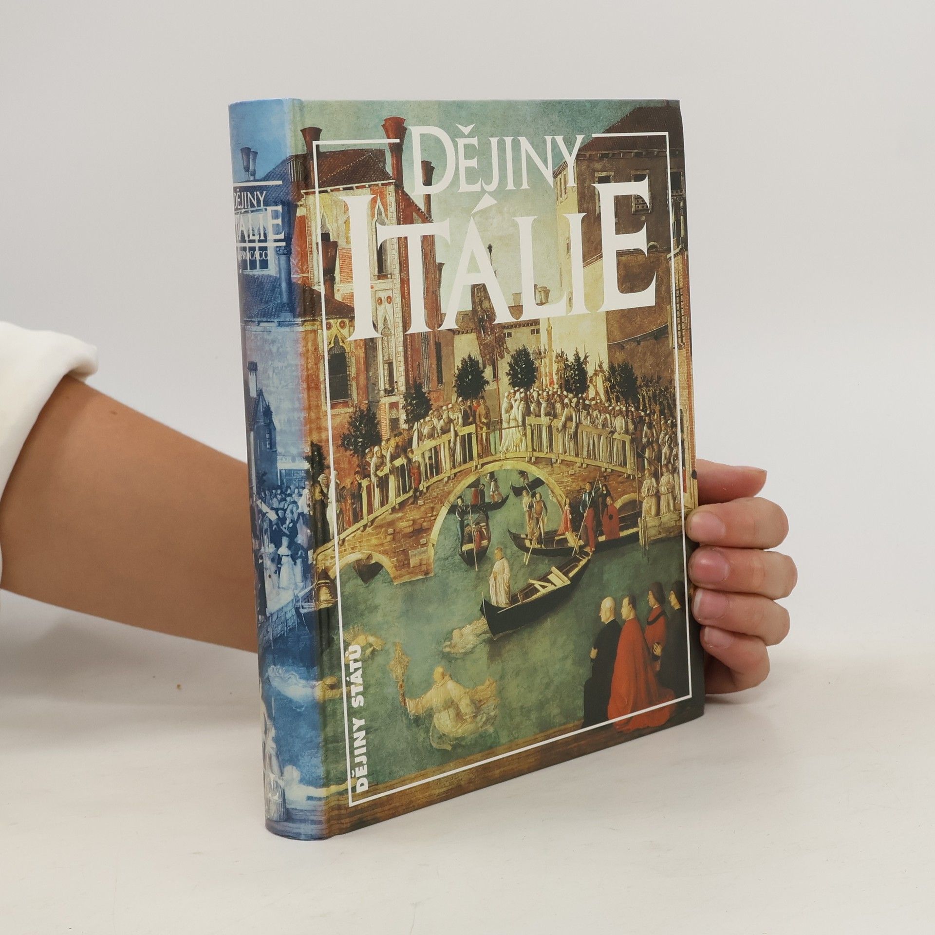 Giuliano Procacci Dějiny Itálie