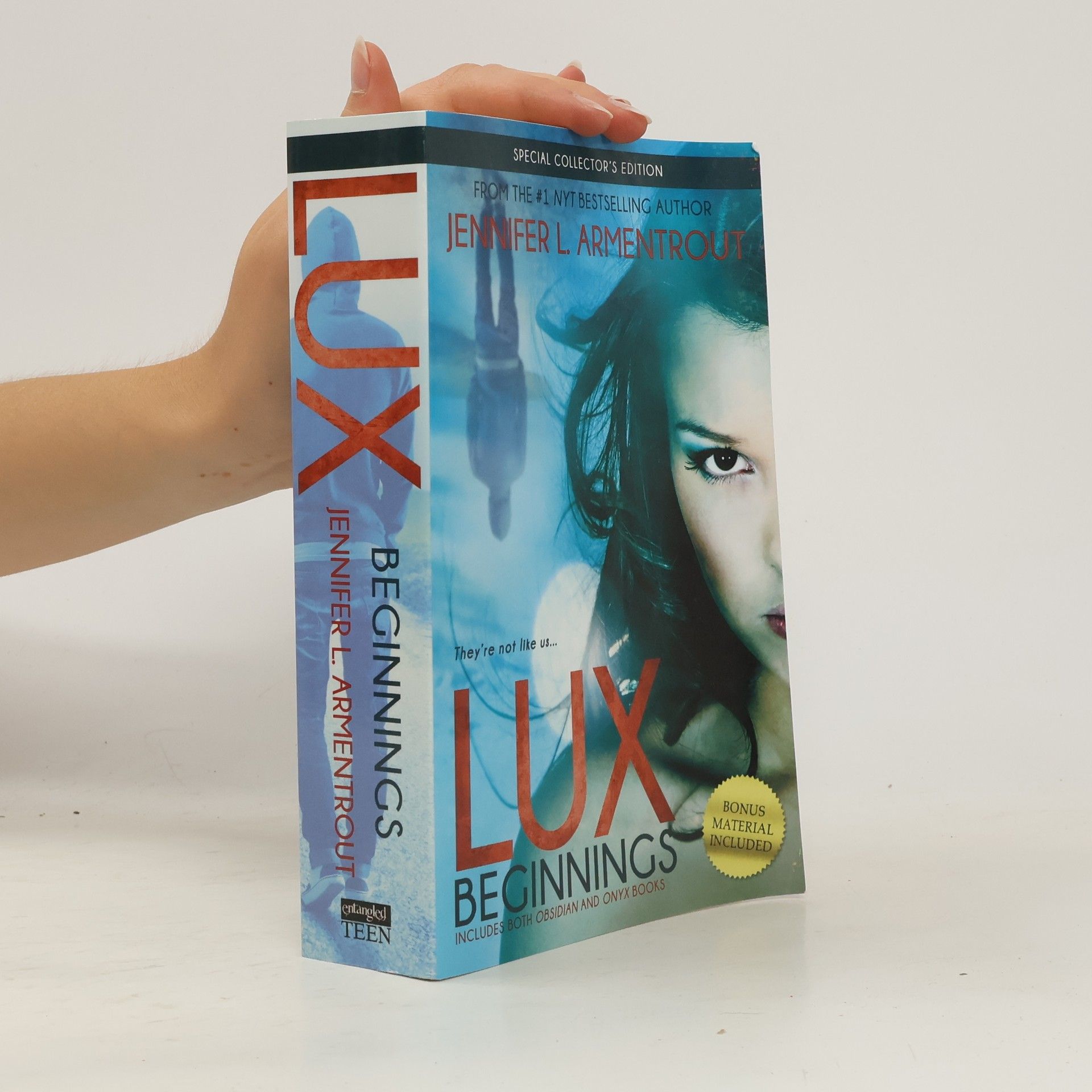 Jennifer L. Armentrout Lux beginnings