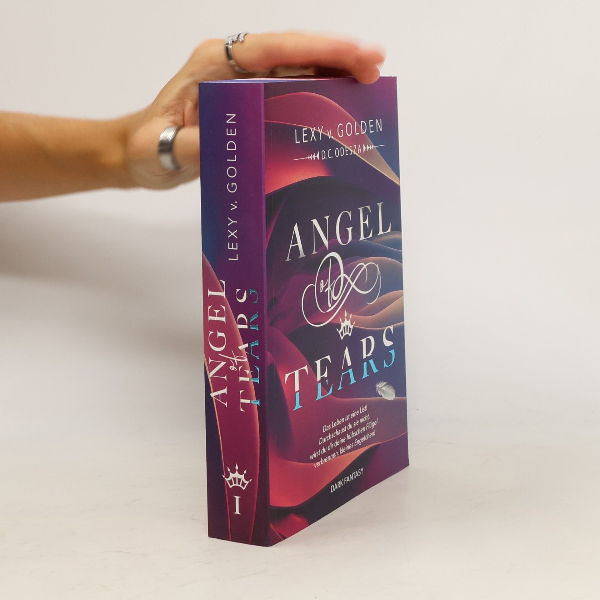 Lexy v. Golden Angel of Tears. Dark Fantasy