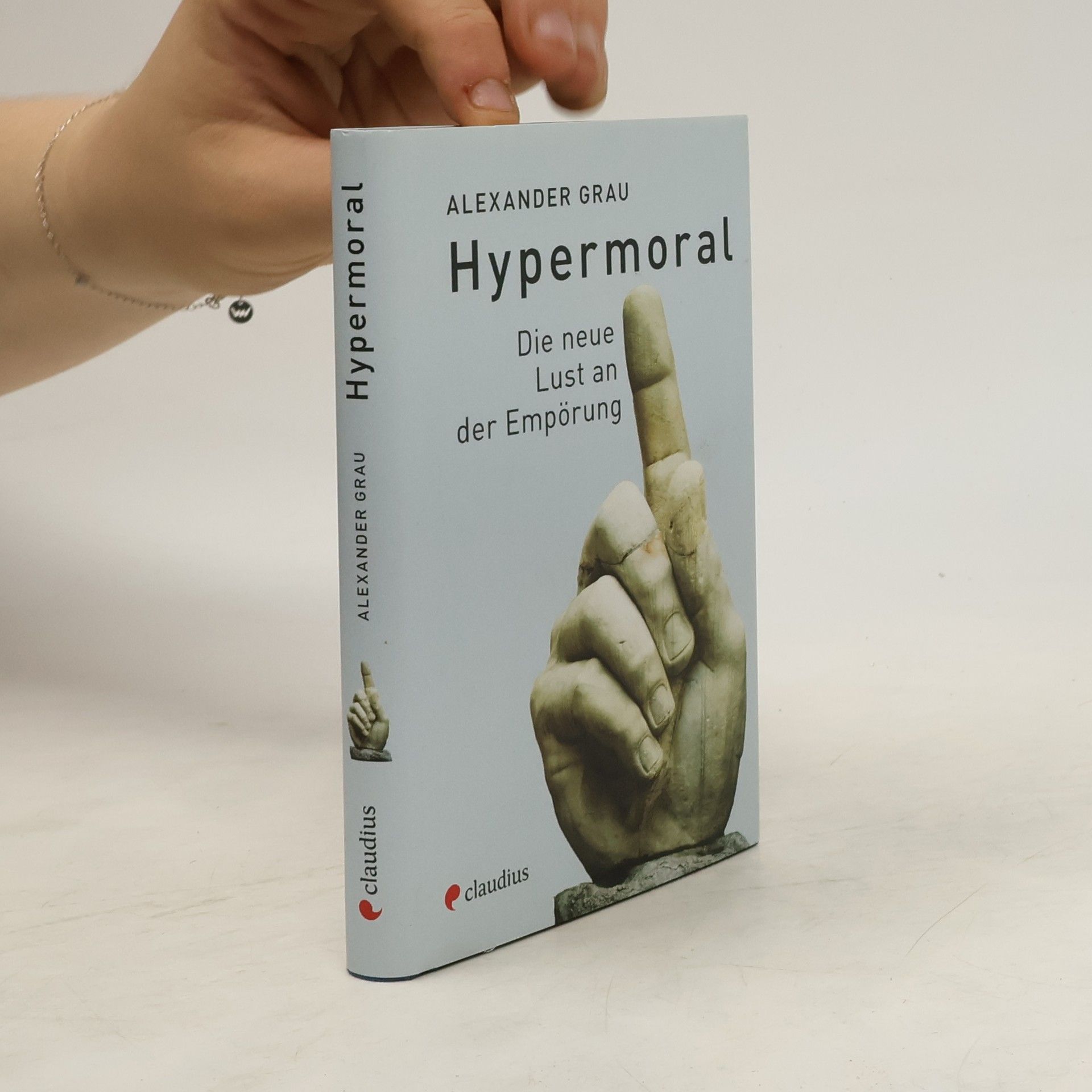 Alexander Grau Hypermoral