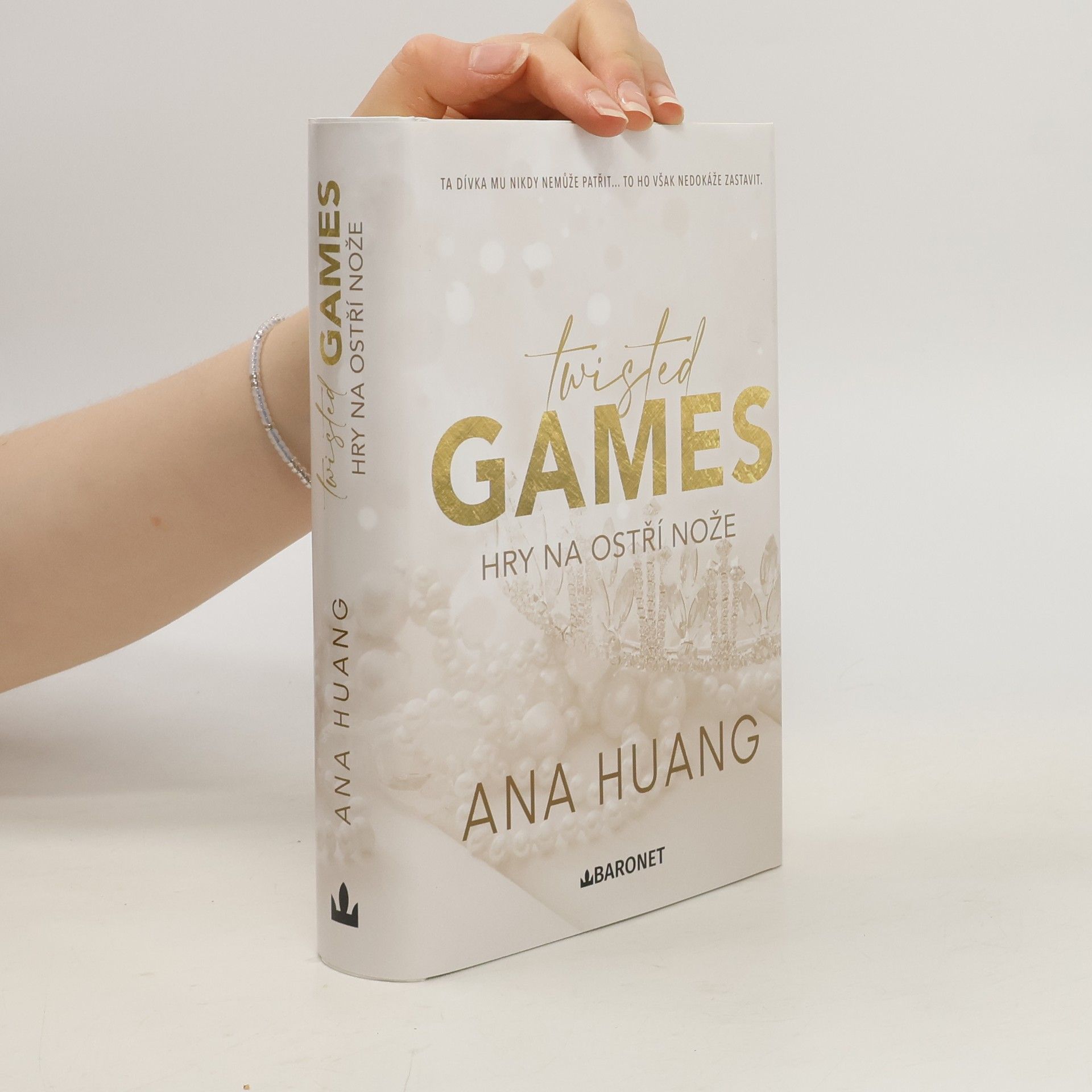 Ivana Dresia Twisted games. Hry na ostří nože