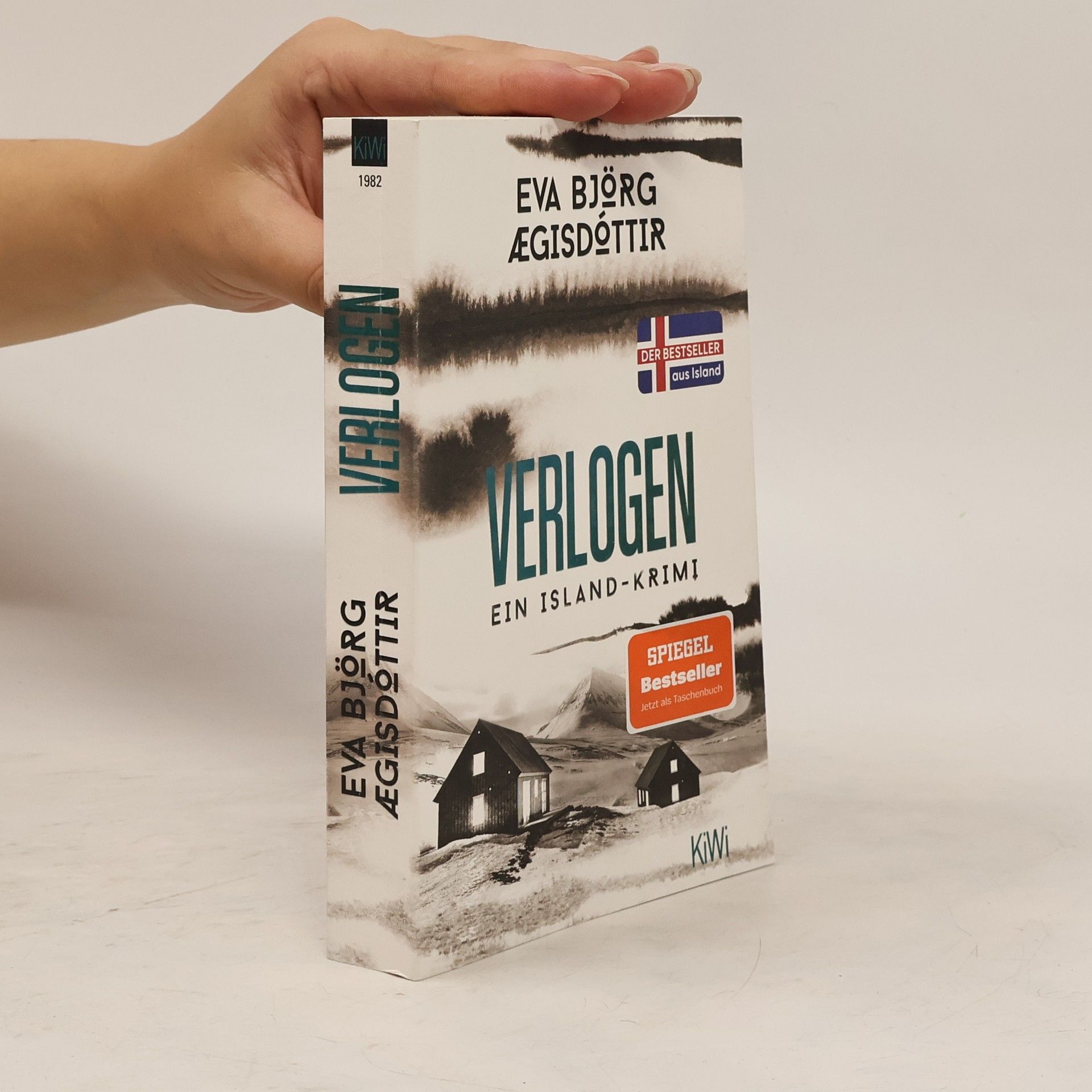 Eva Bjorg Ægisdóttir Verlogen