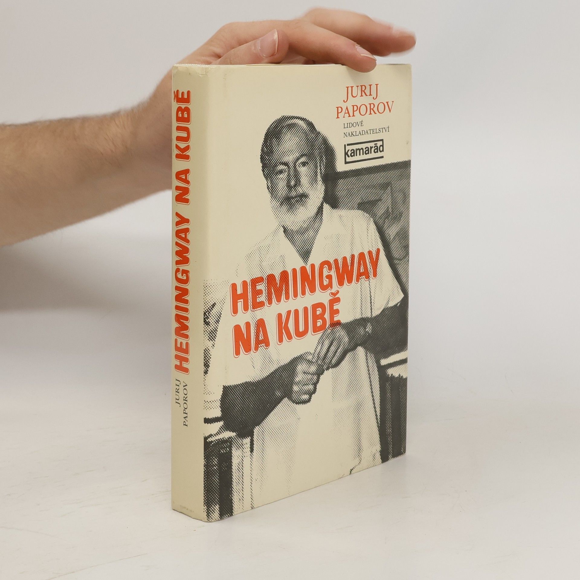 Jurij Paporov Hemingway na Kubě