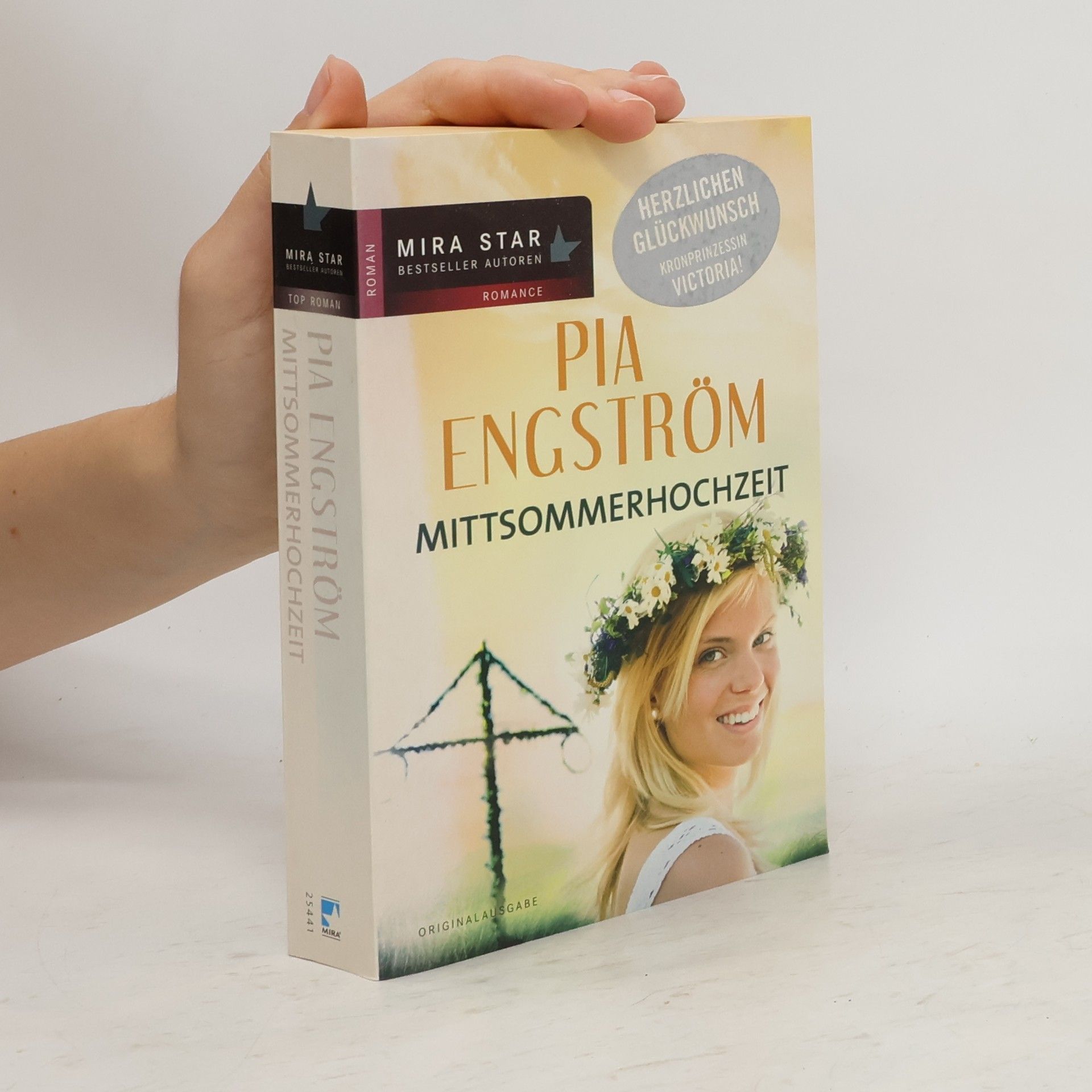 Pia Engström Mittsommerhochzeit