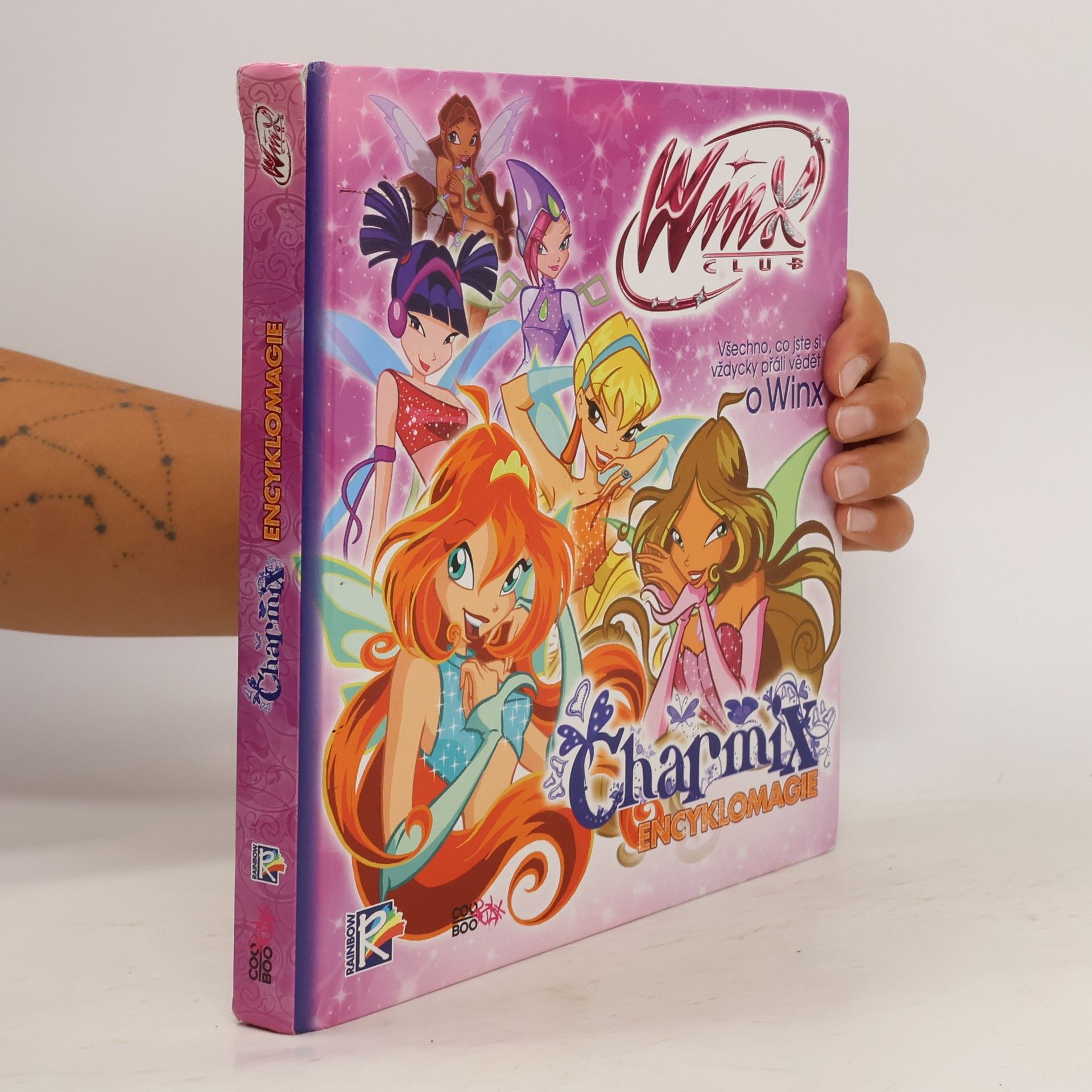 Lukáš Mathé Encyklomagie: Všechno, co jste si vždycky přáli vědět o Winx