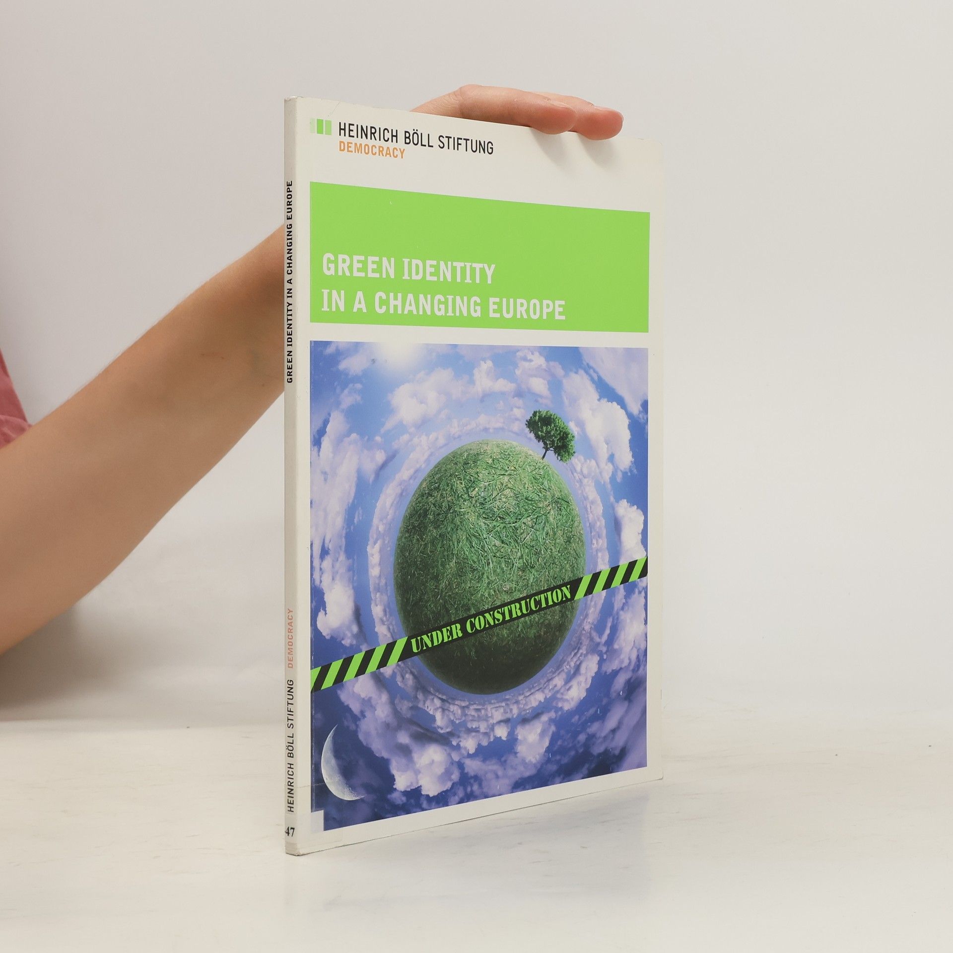 AA.VV. Green Identity in a Changing Europe