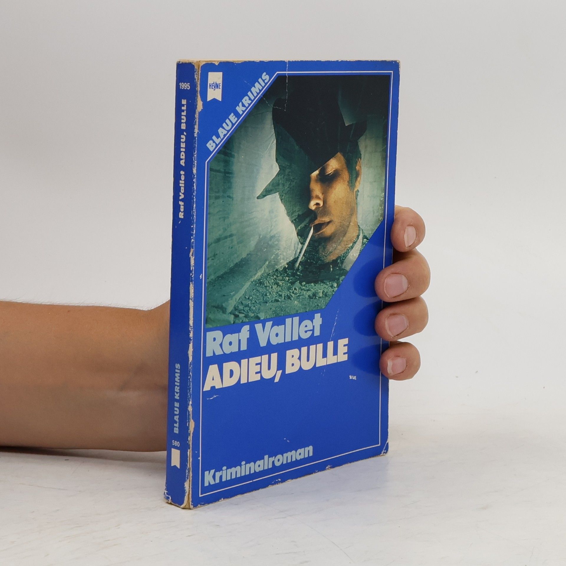 Raf Vallet Adieu, Bulle