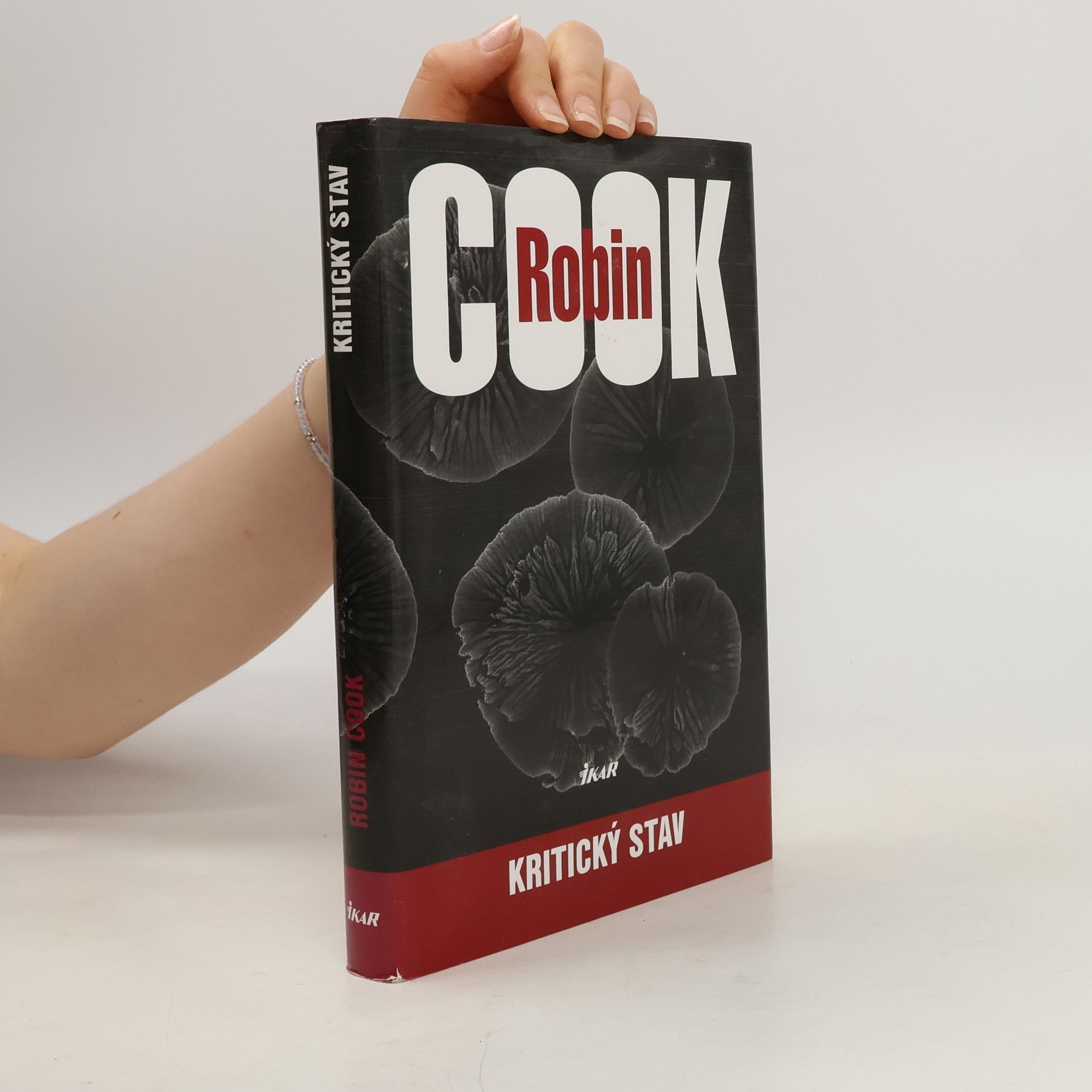 Robin Cook Kritický stav