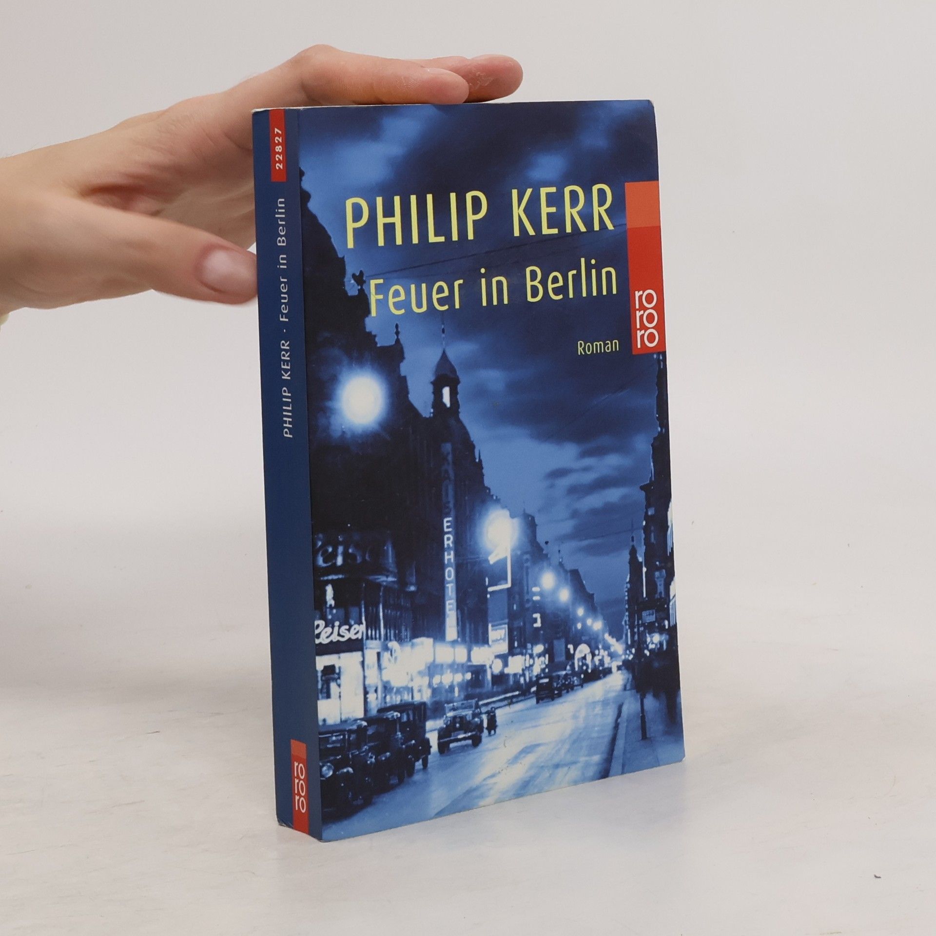 Philip Kerr Feuer in Berlin