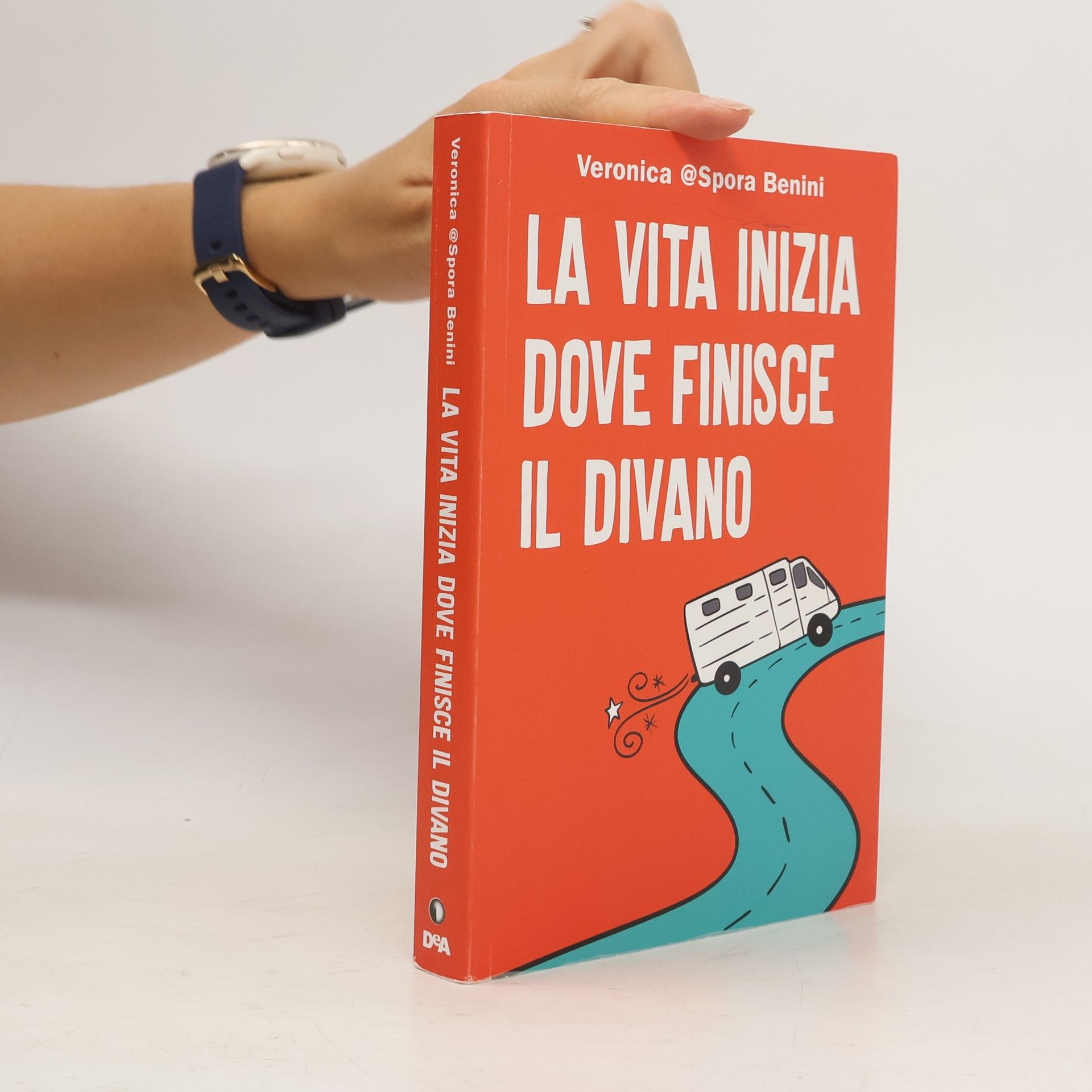Veronica @Spora Benini La vita inizia dove finisce il divano