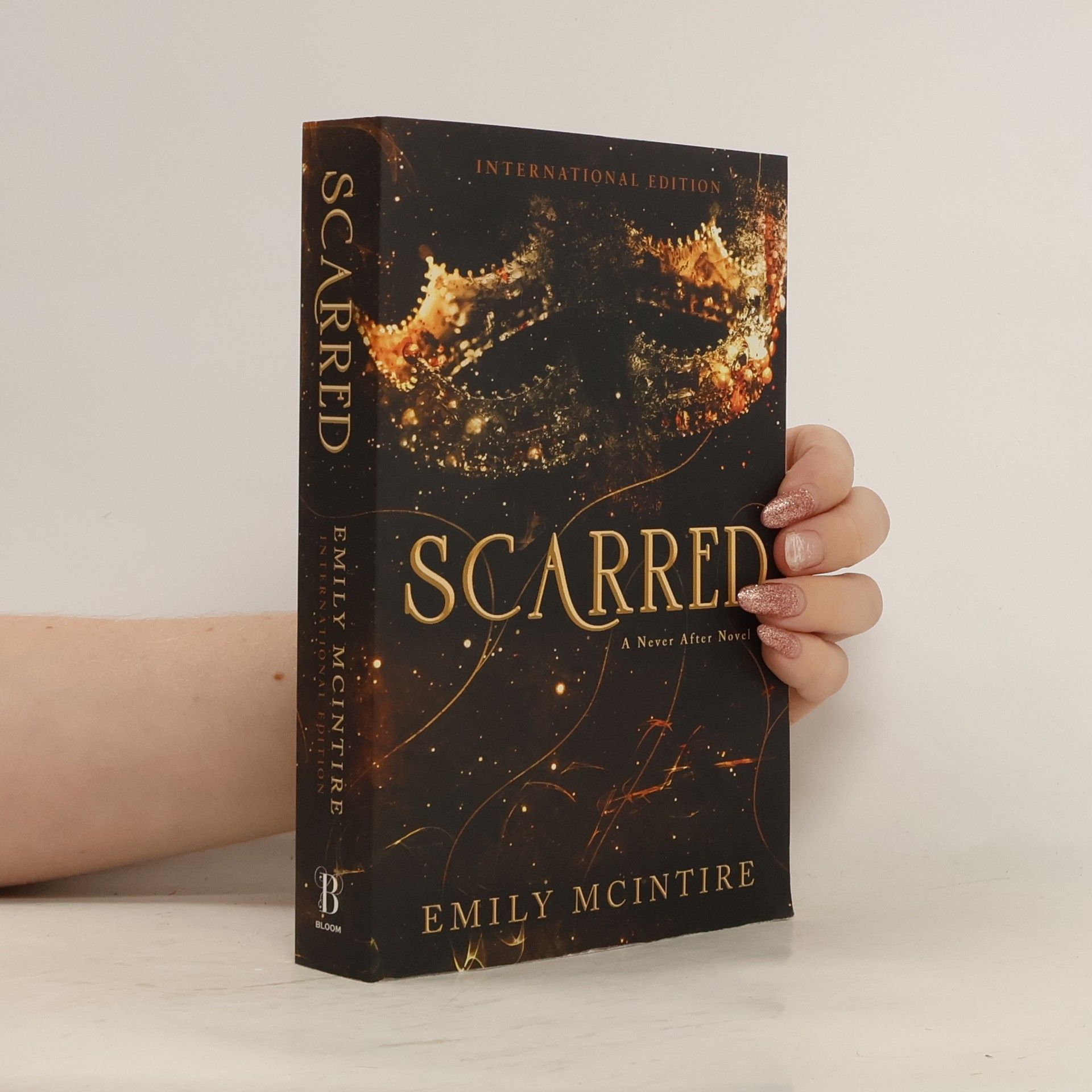 Emily McIntire Scarred
