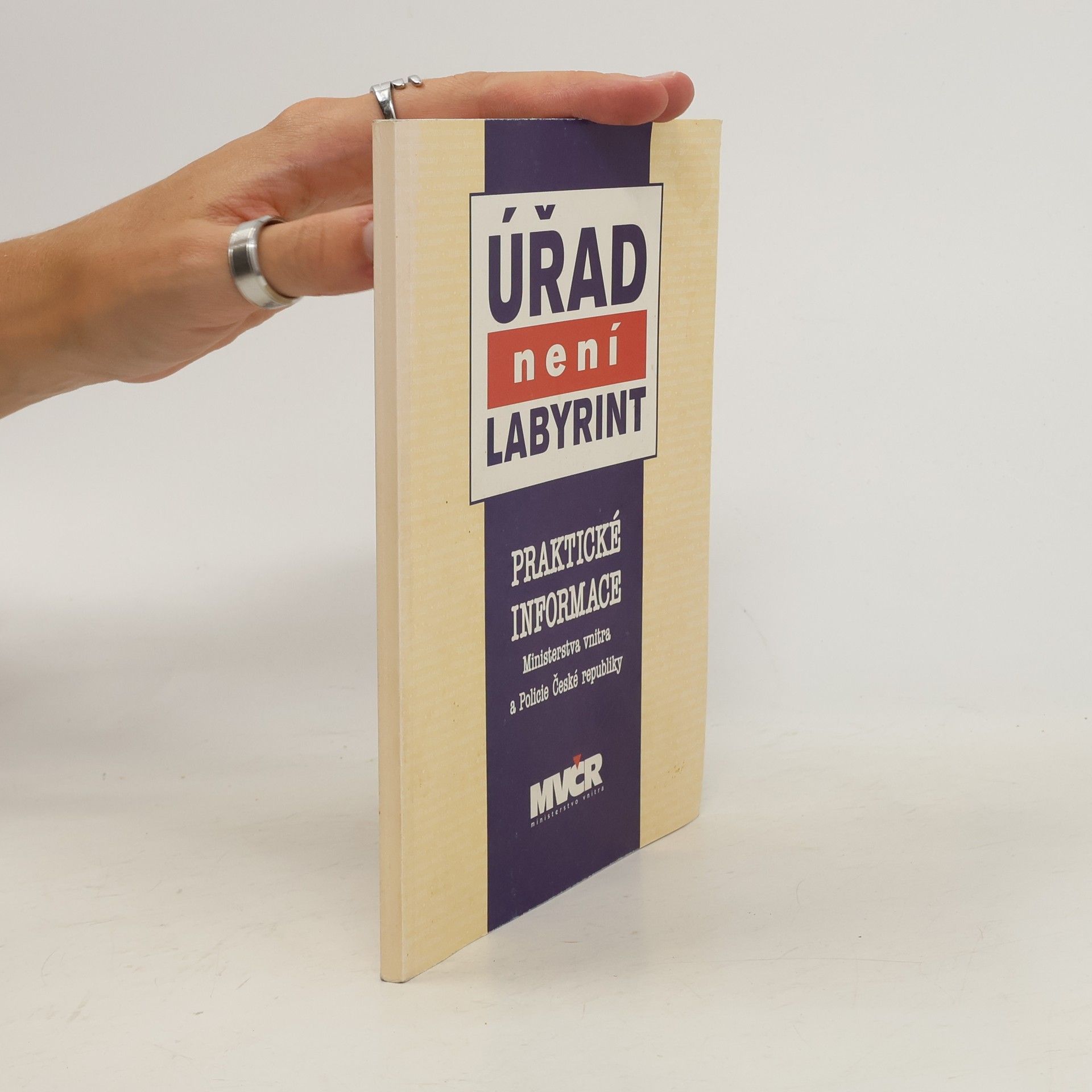 Collectif d'auteurs Úřad není labyrint