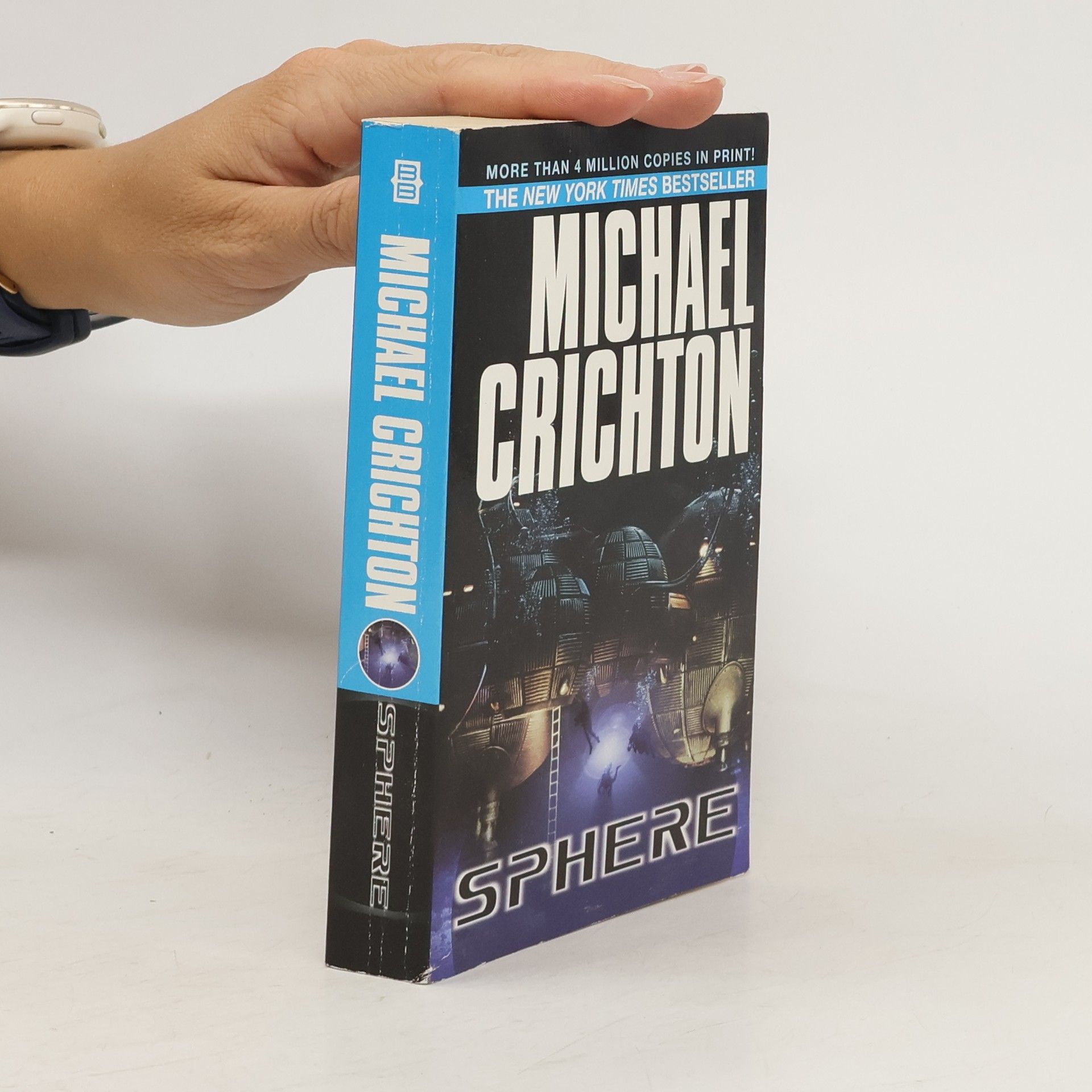 Michael Crichton Sphere