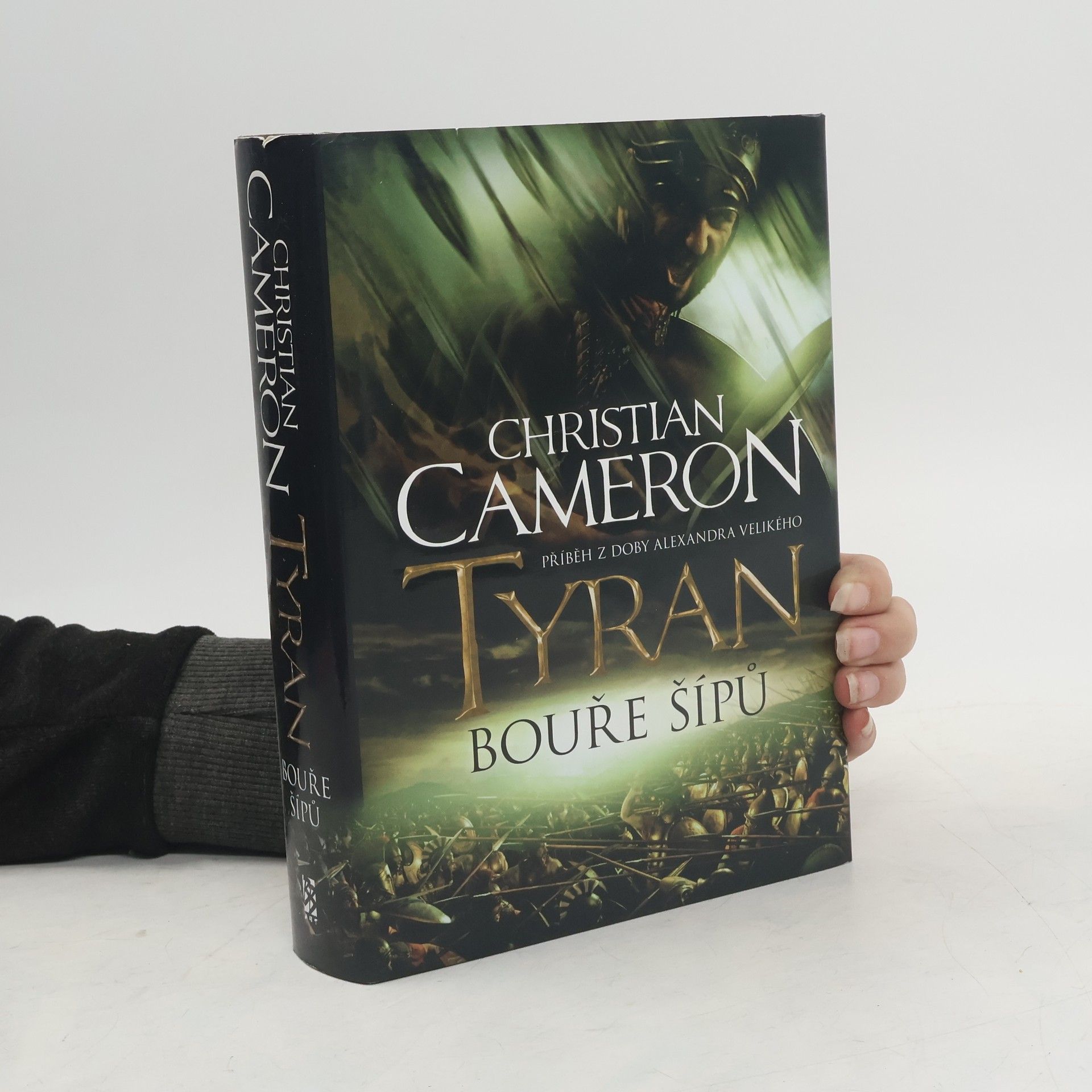 Christian Cameron Tyran. Bouře šípů