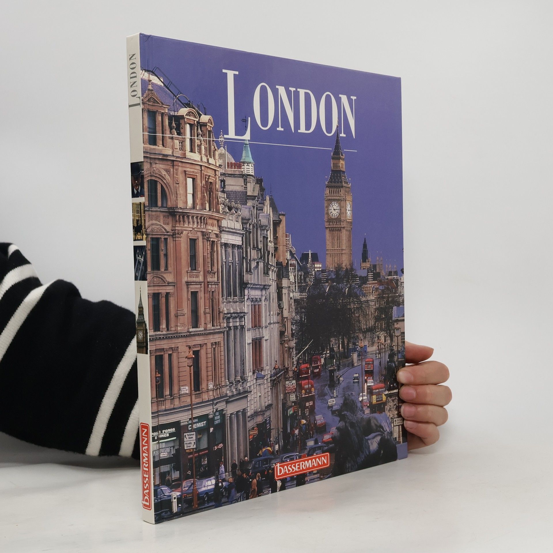 Simone Hoffmann London
