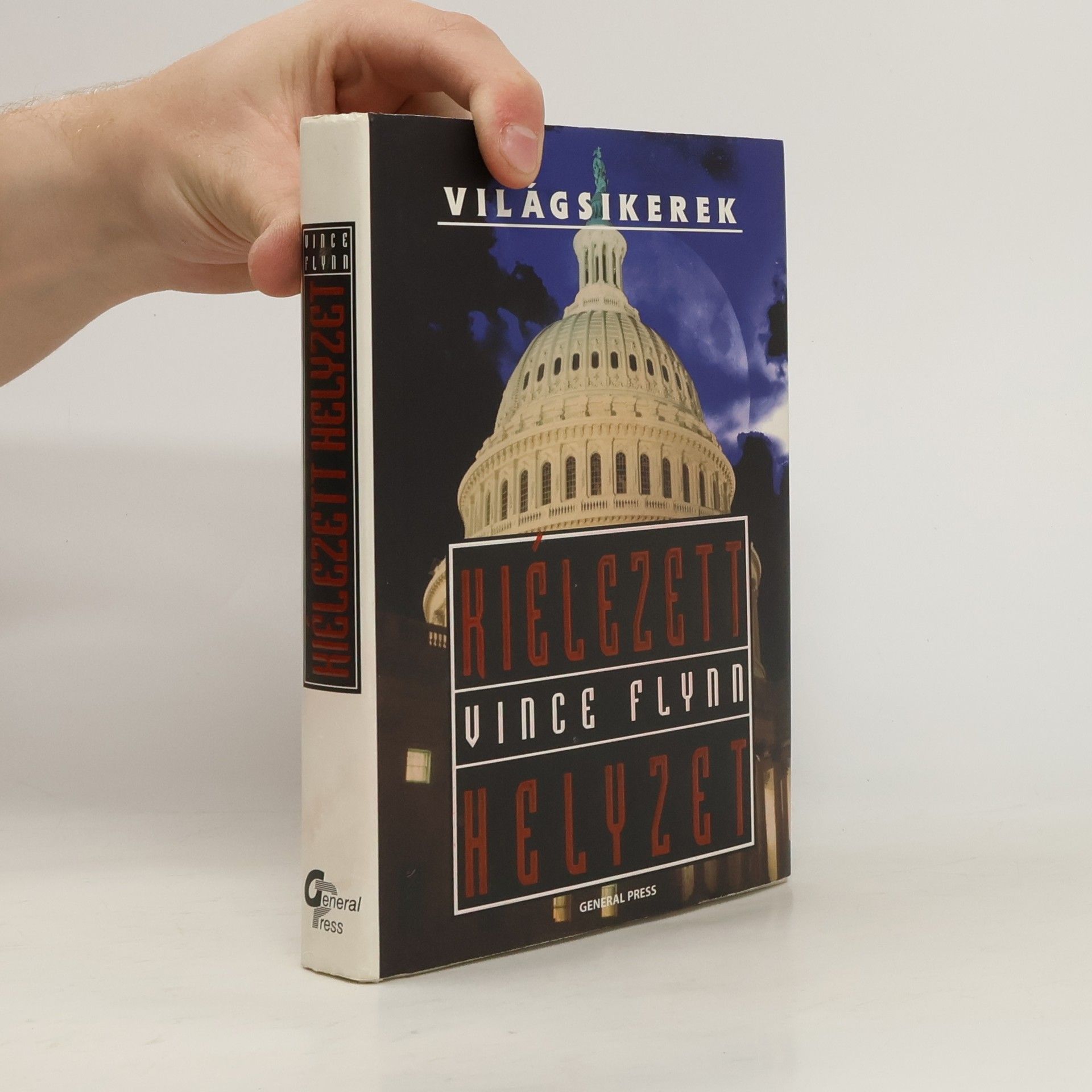 Vince Flynn Kiélezett Helyzet