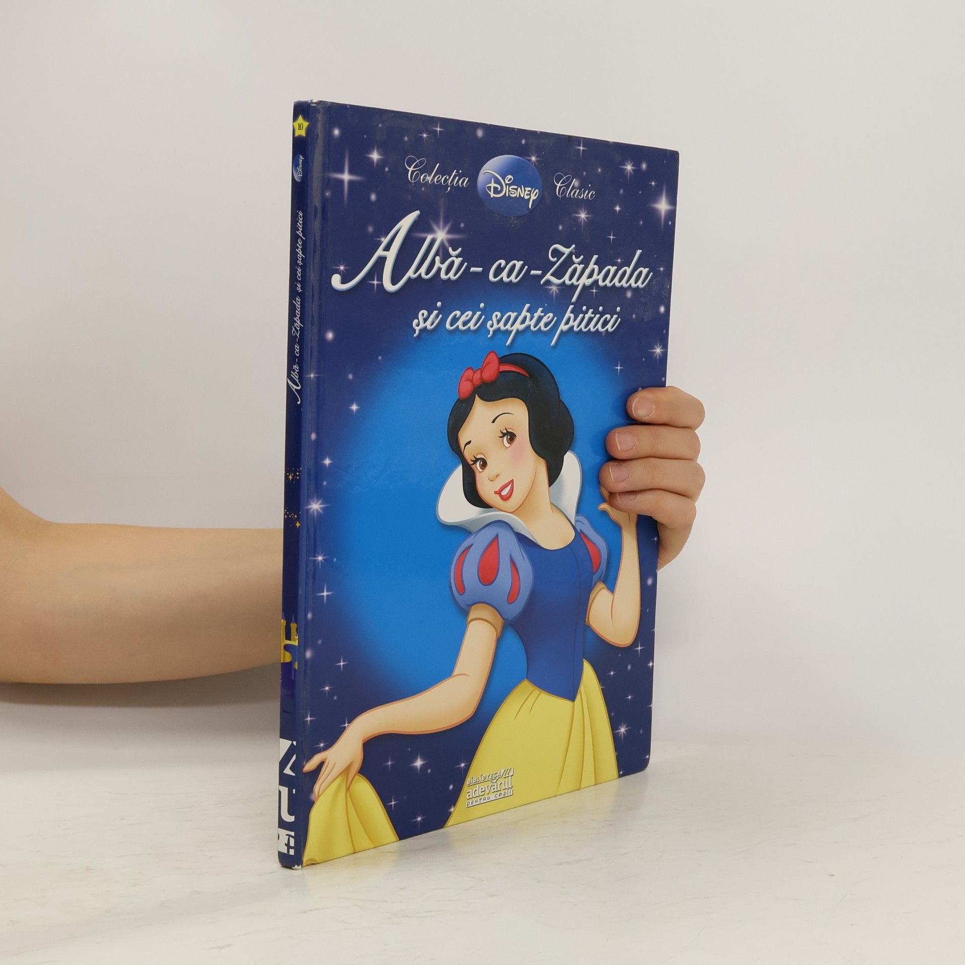 Autorenkollektiv Albă-ca-Zăpada şi cei şapte pitici