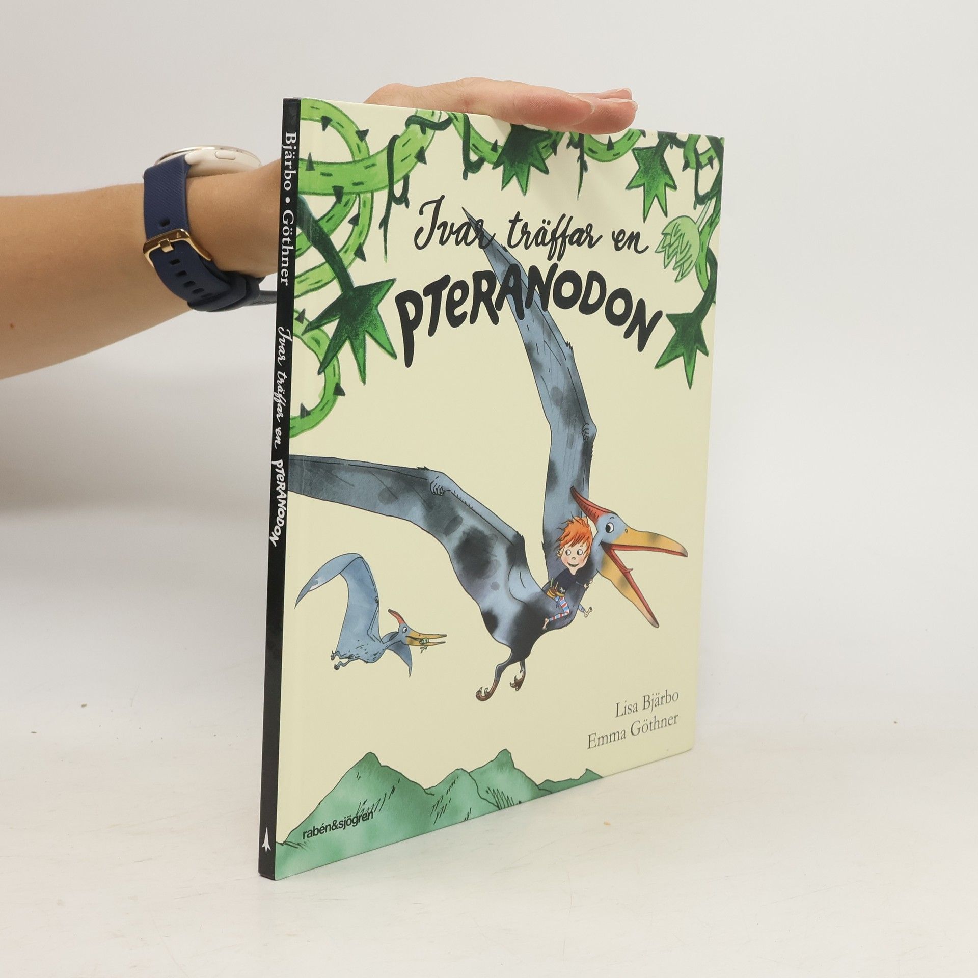 Lisa Bjärbo Ivar träffar en Pteranodon