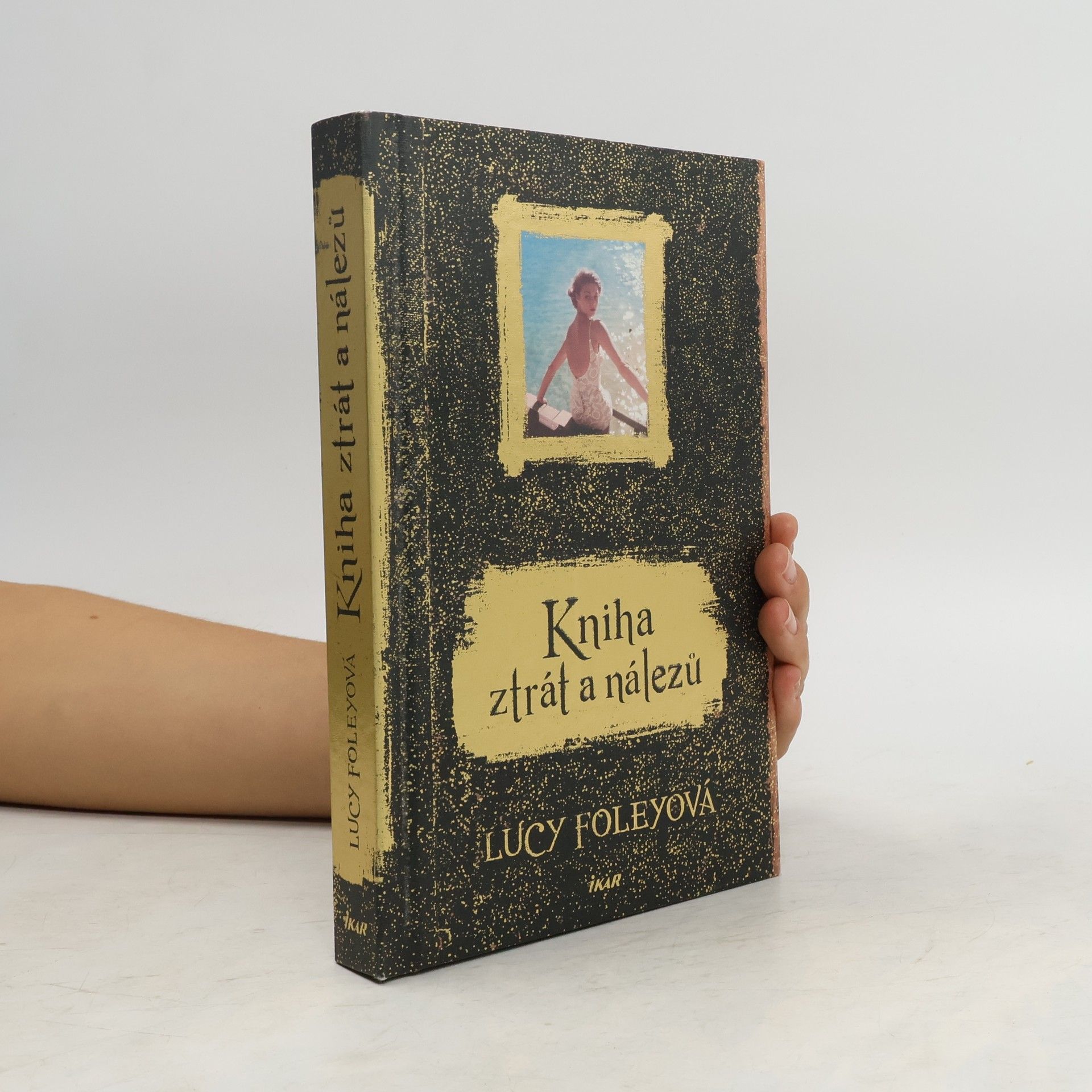 Lucy Foley Kniha ztrát a nálezů