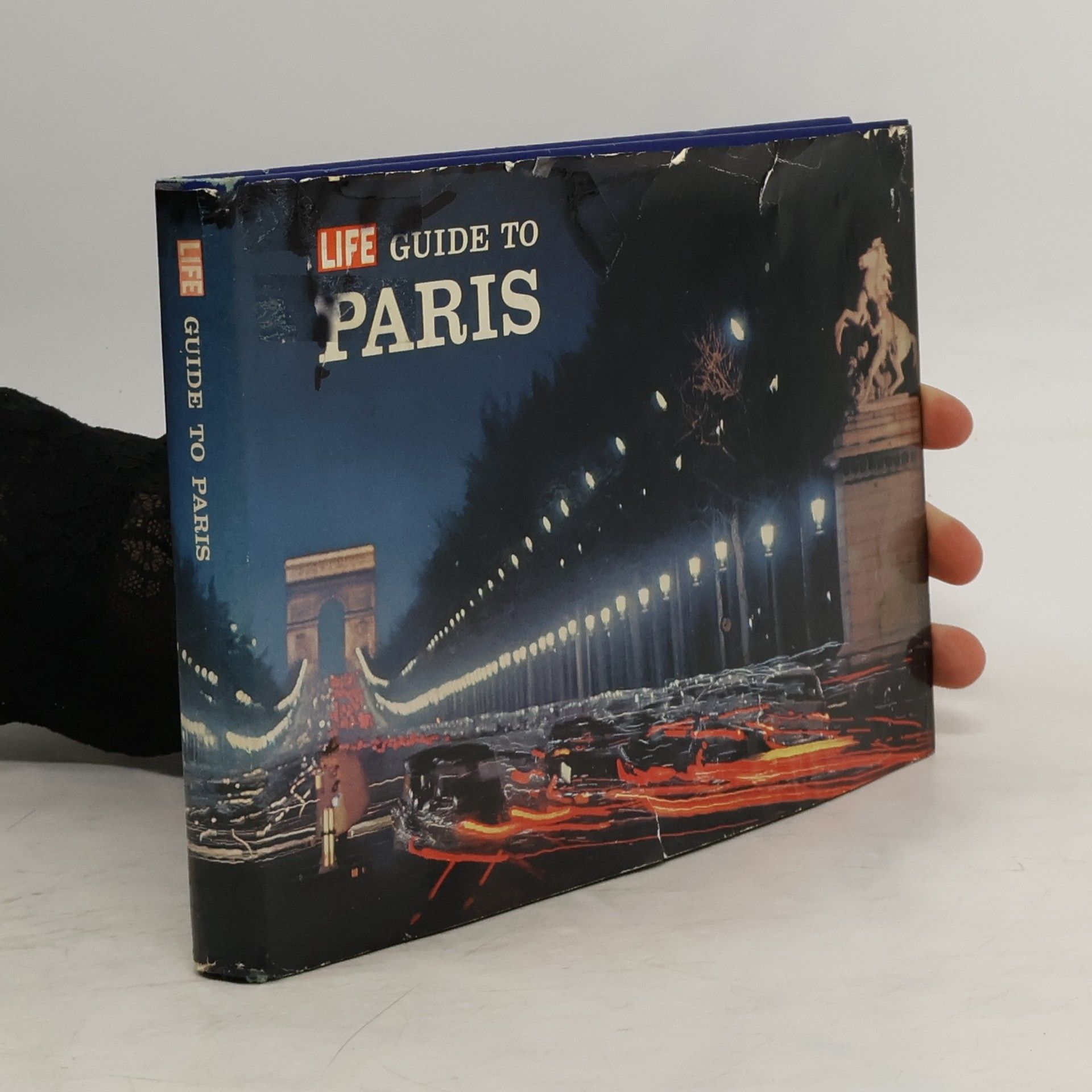 Collectif d'auteurs Guide to Paris