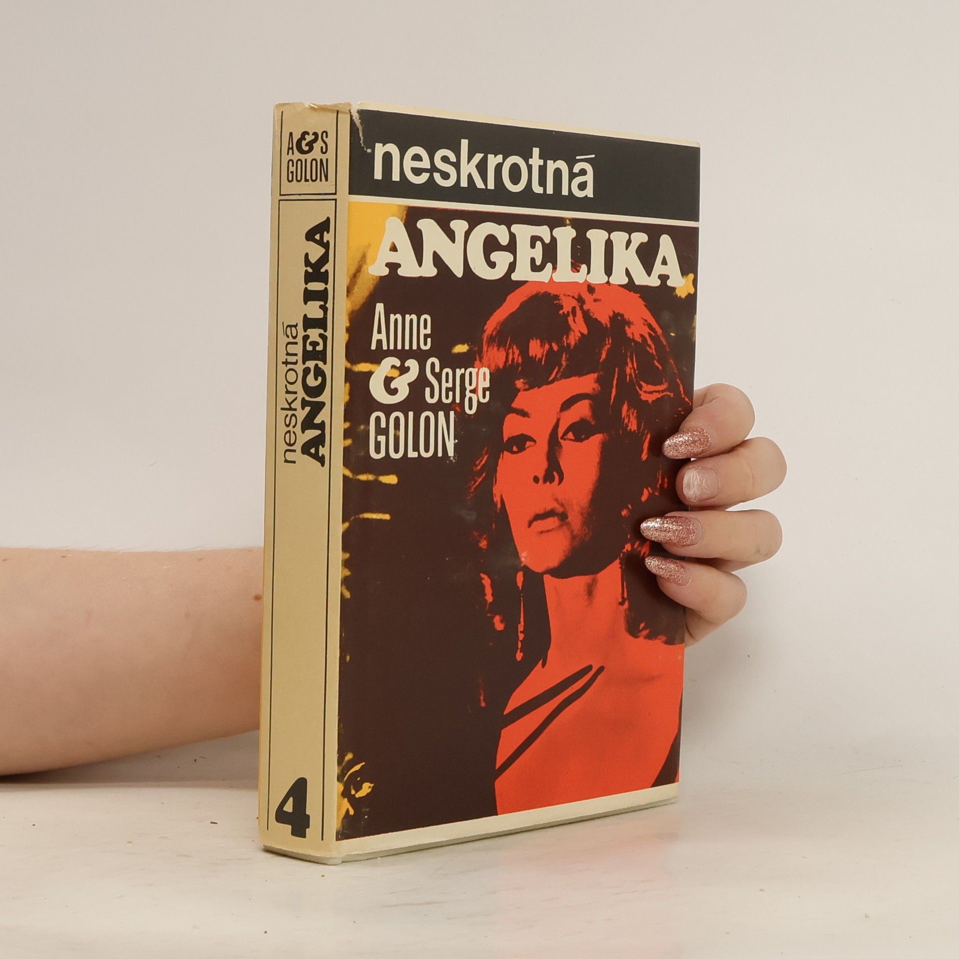 Anne Golon Neskrotná Angelika