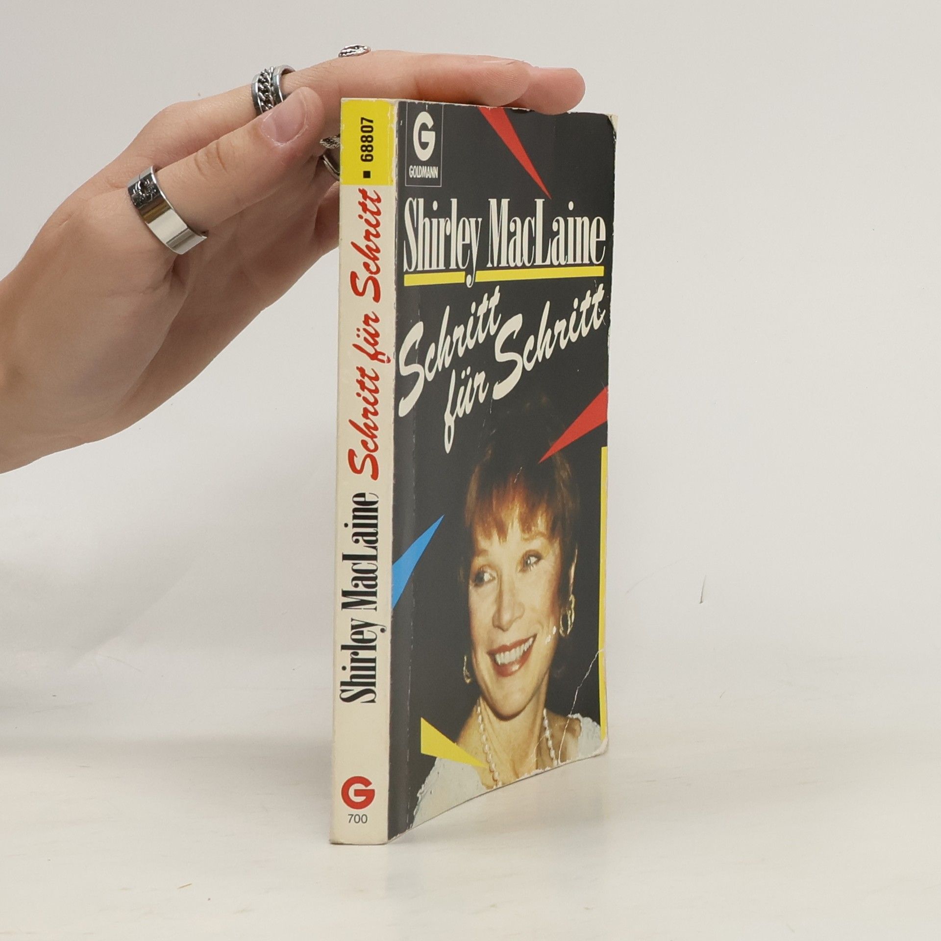 Shirley MacLaine Schritt für Schritt