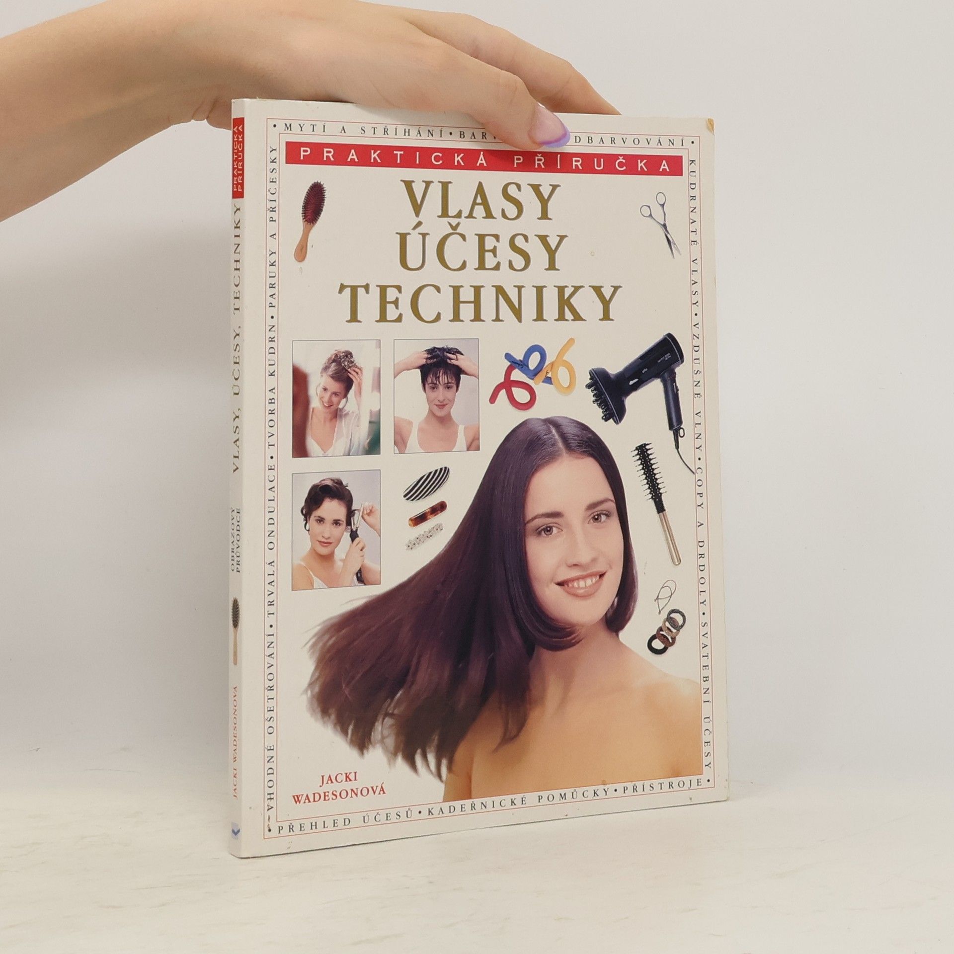 Jacki Wadeson Vlasy. Účesy. Techniky