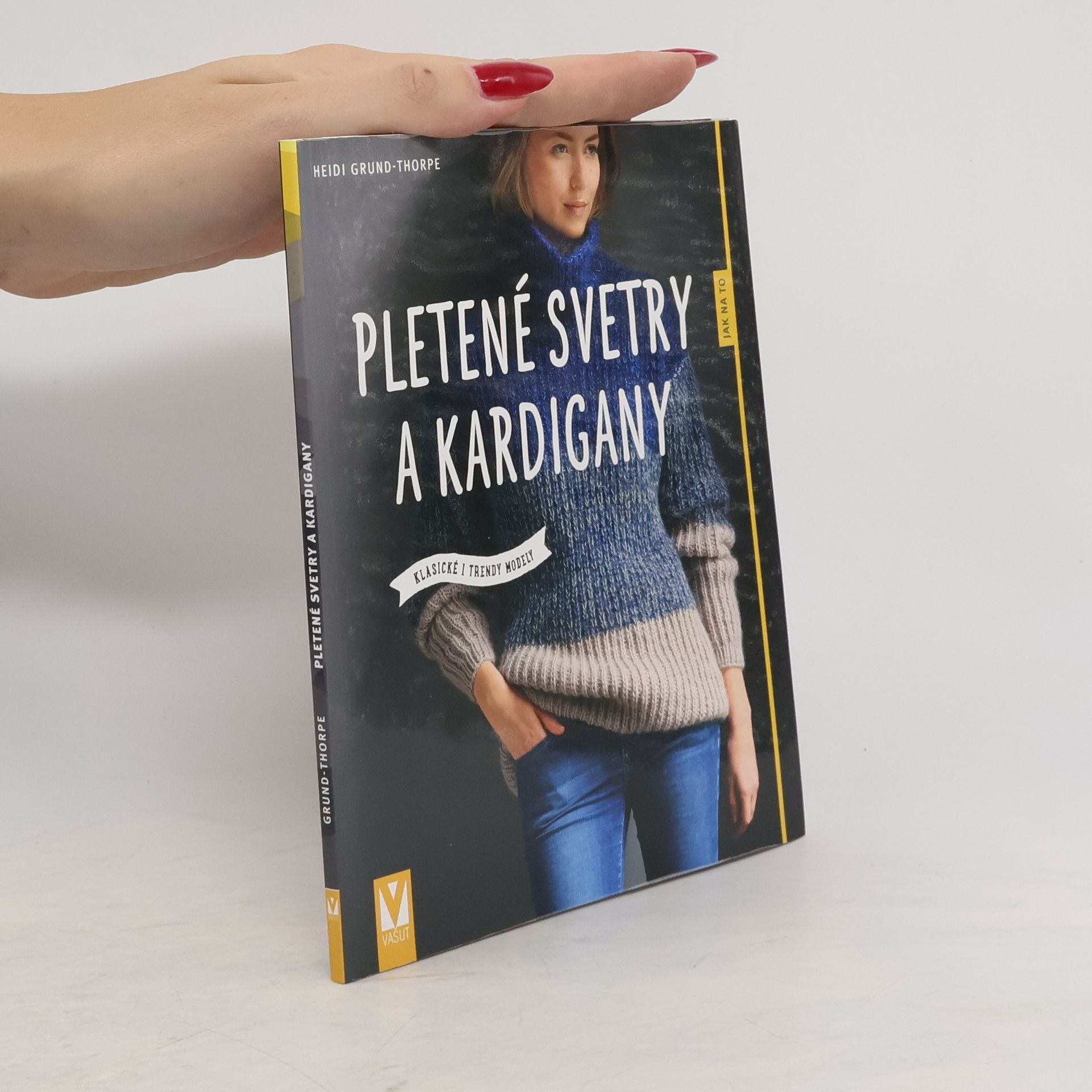 Heidi Grund Thorpe Pletené svetry a kardigany - Klasické i trendy modely