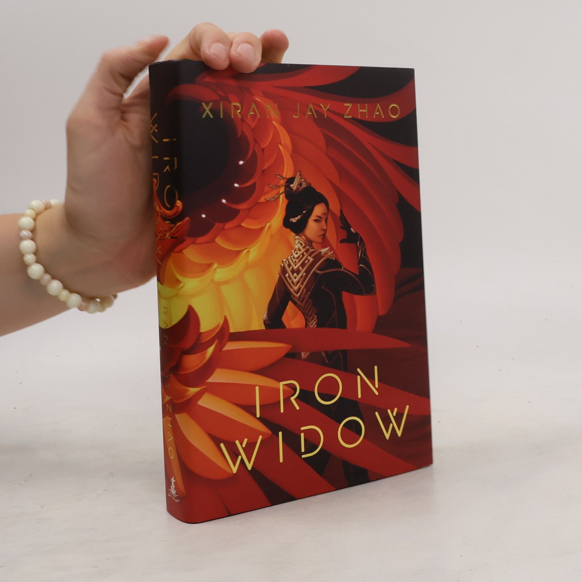 Iron widow