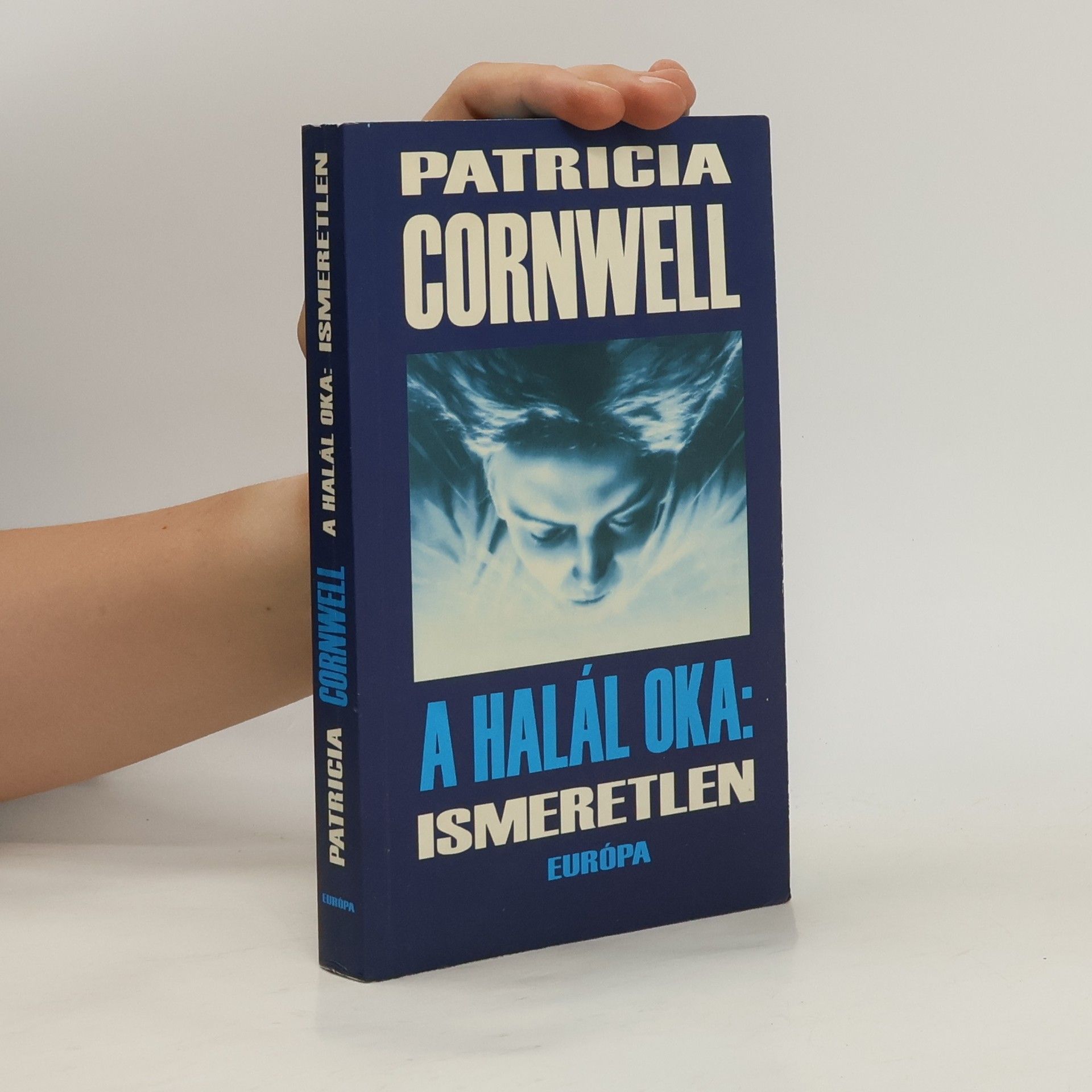 Patricia Cornwell Halal oka