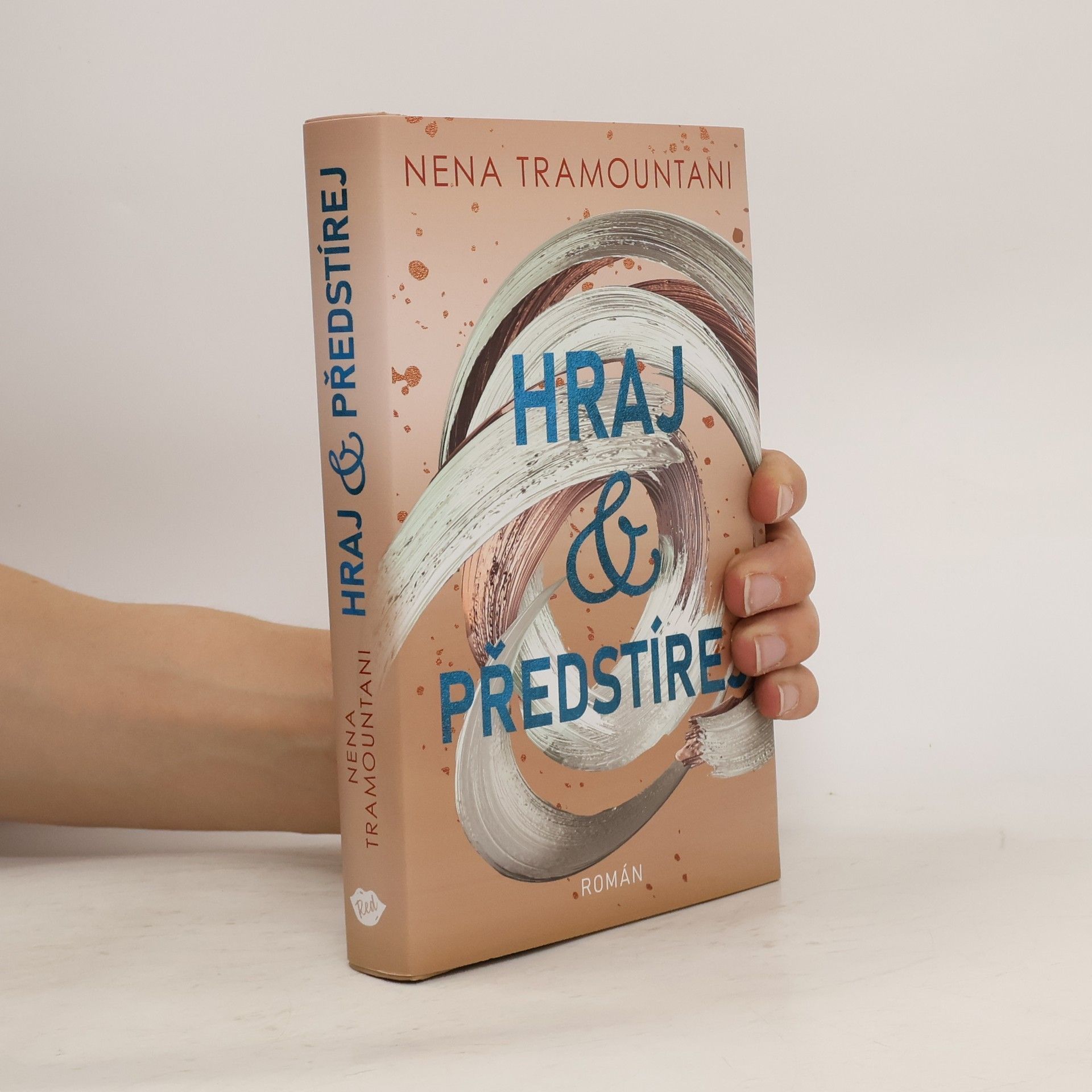 Nena Tramountani Hraj & předstírej