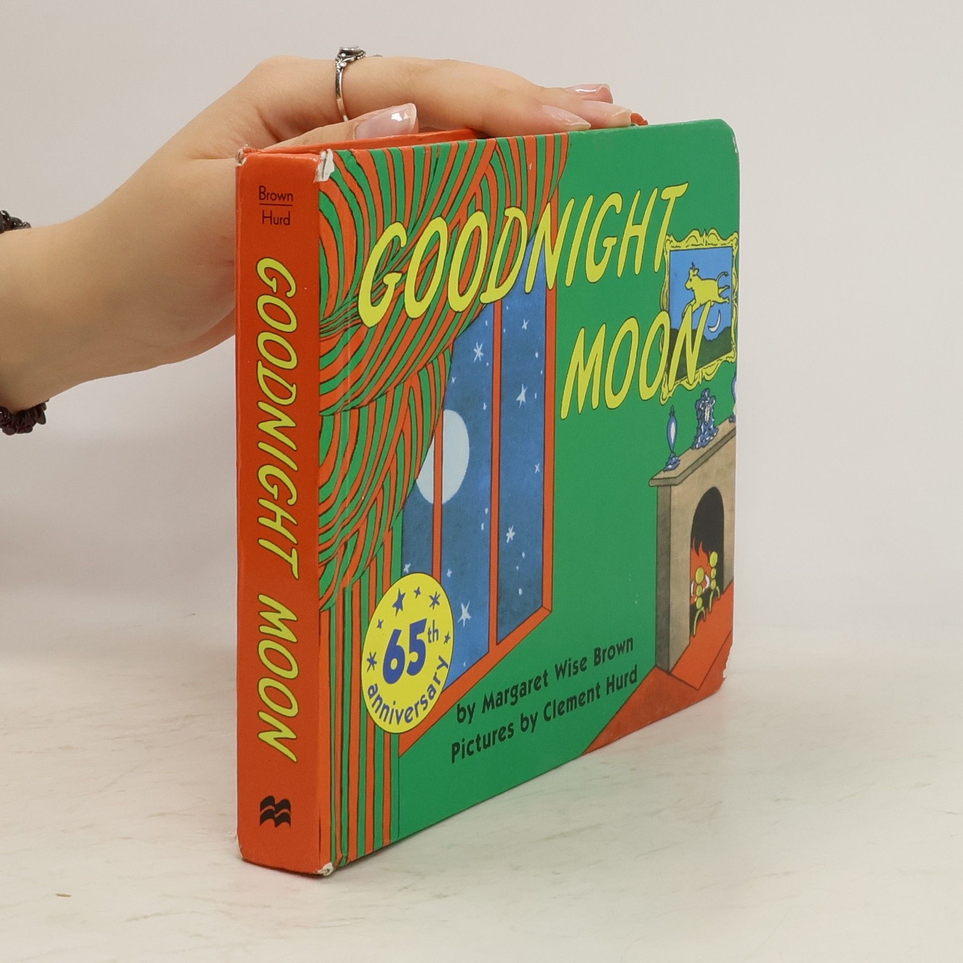 Margaret Wise Brown Goodnight Moon