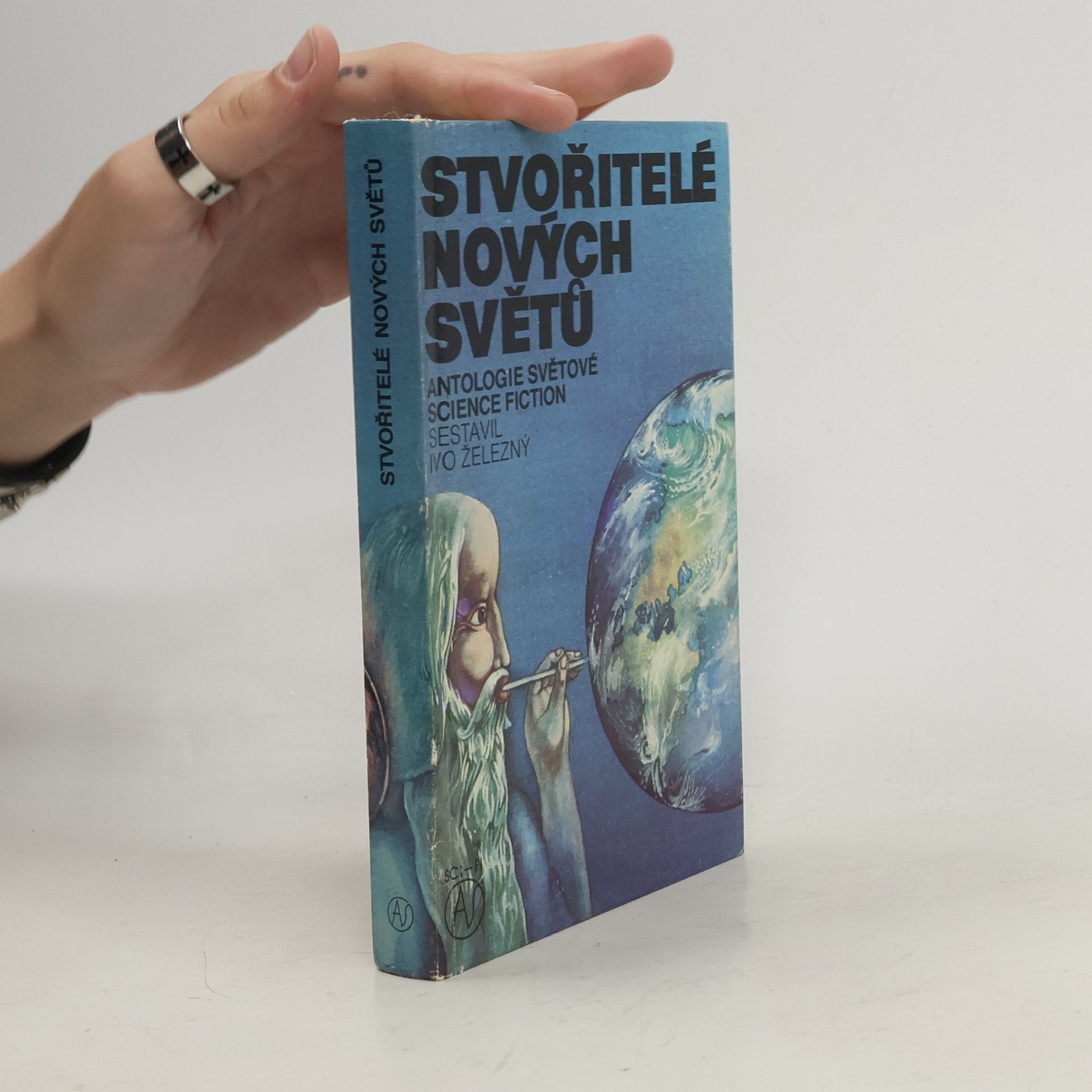 Ivo Železný Stvořitelé nových světů. Antologie světové science fiction