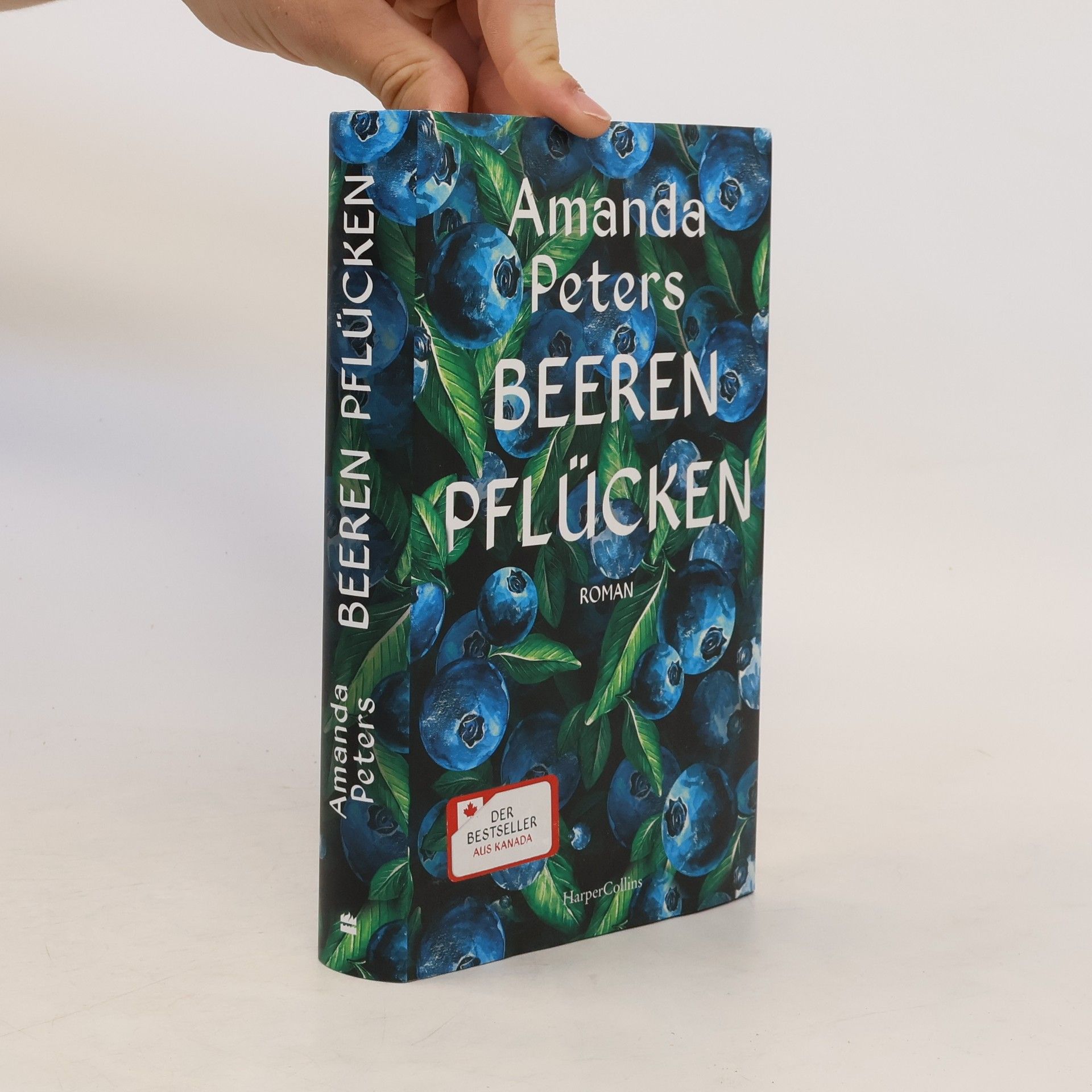 Amanda Nimon-Peters Beeren pflücken