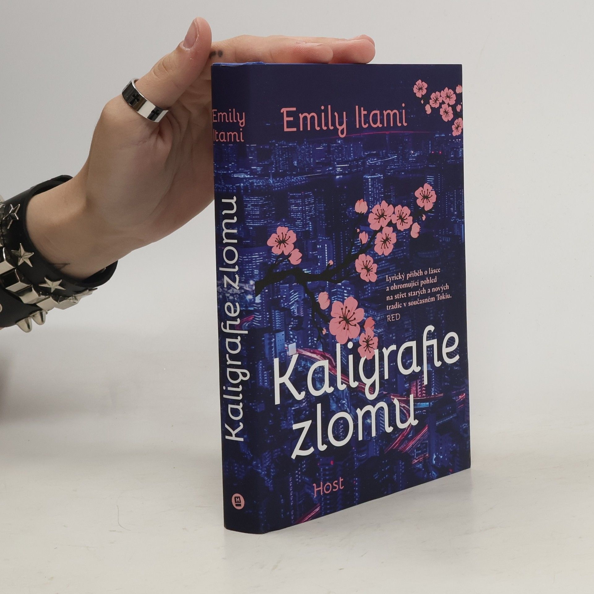 Emily Itami Kaligrafie zlomu