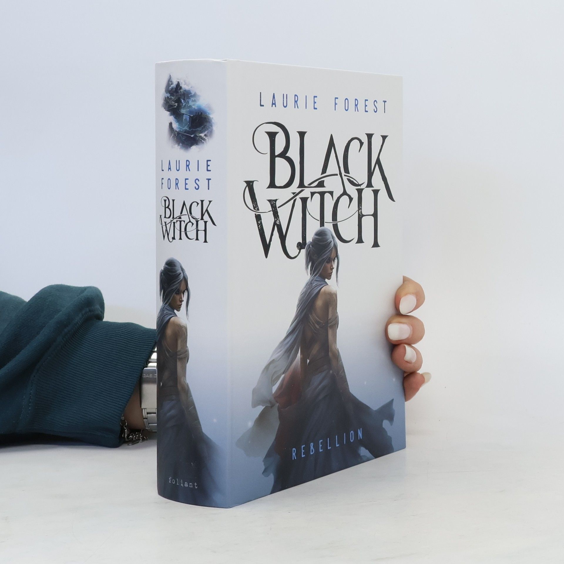 Laurie Forest Black Witch - Rebellion