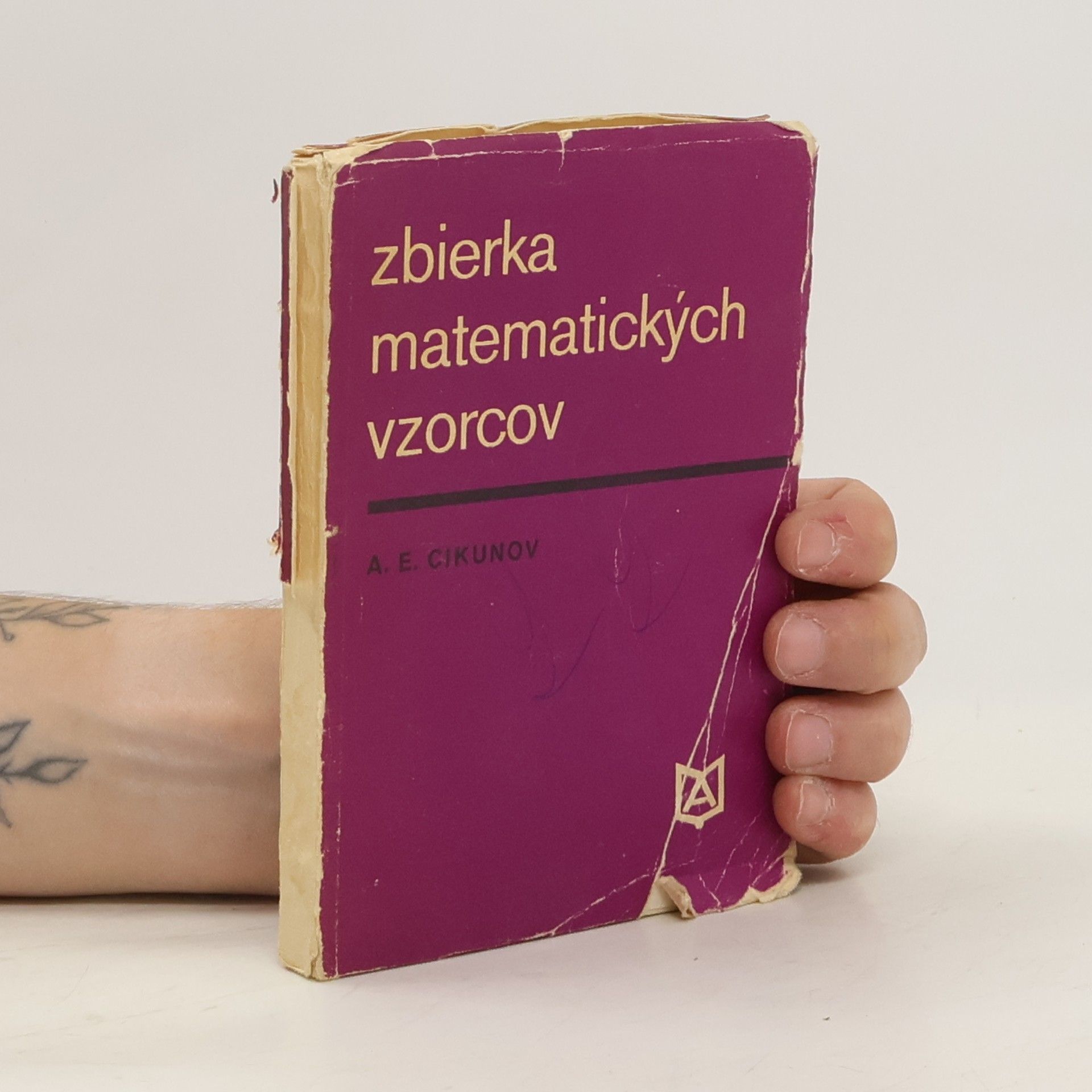 A. E. Cikunov Zbierka matematických vzorcov