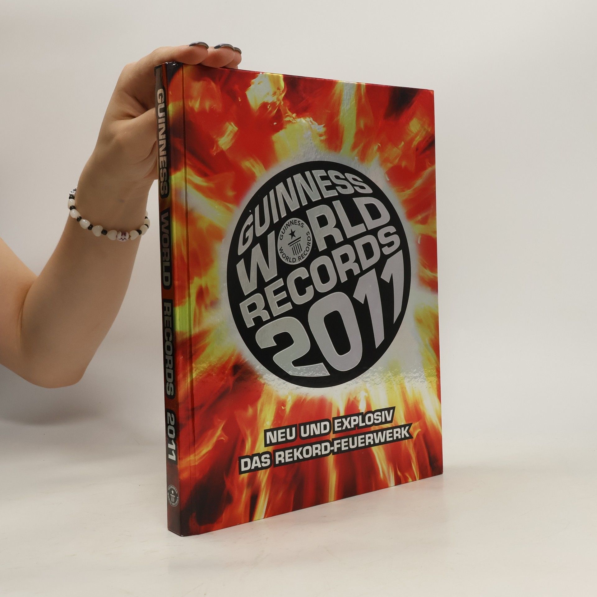 Various authors Guinness World Records 2011